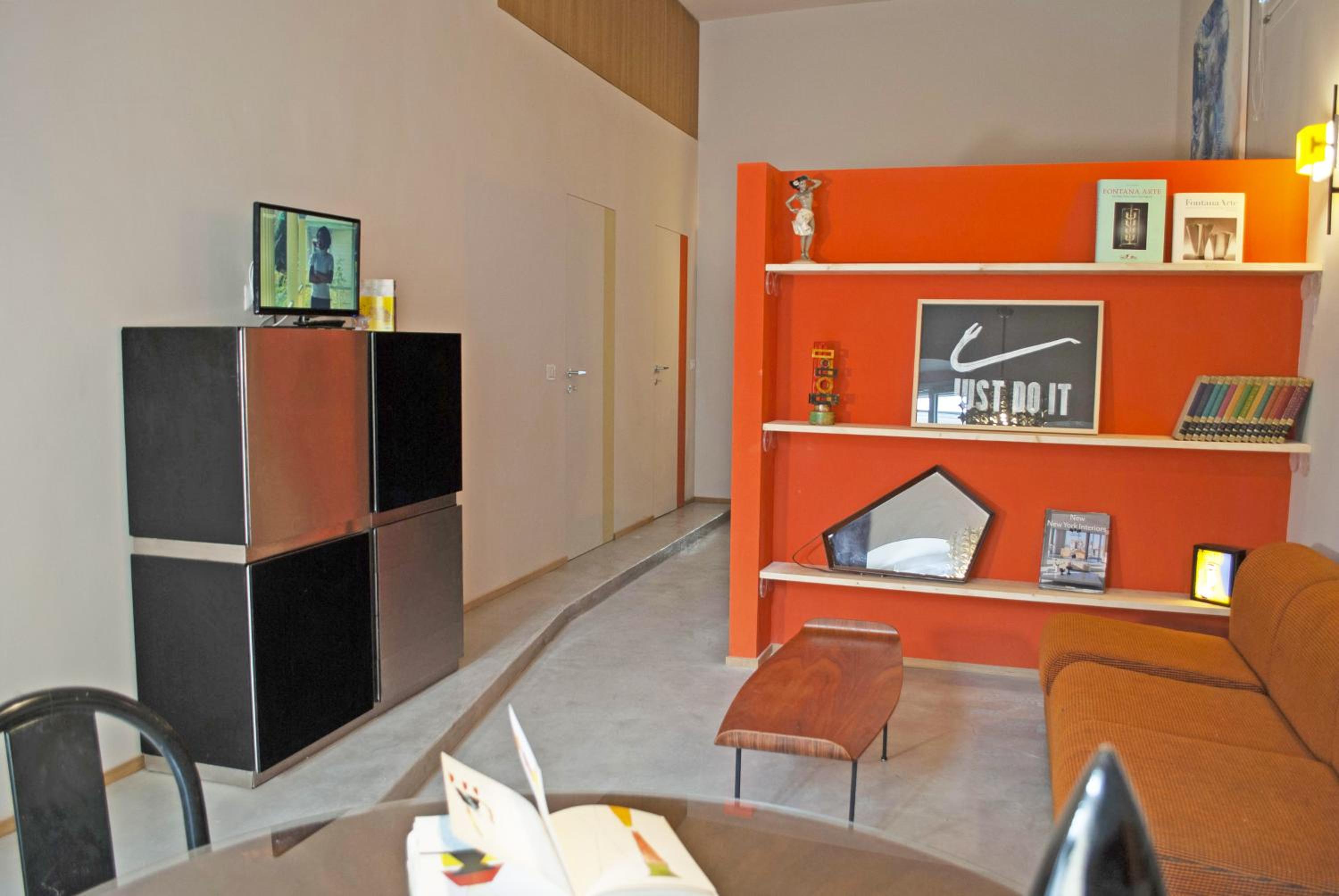Photo 42