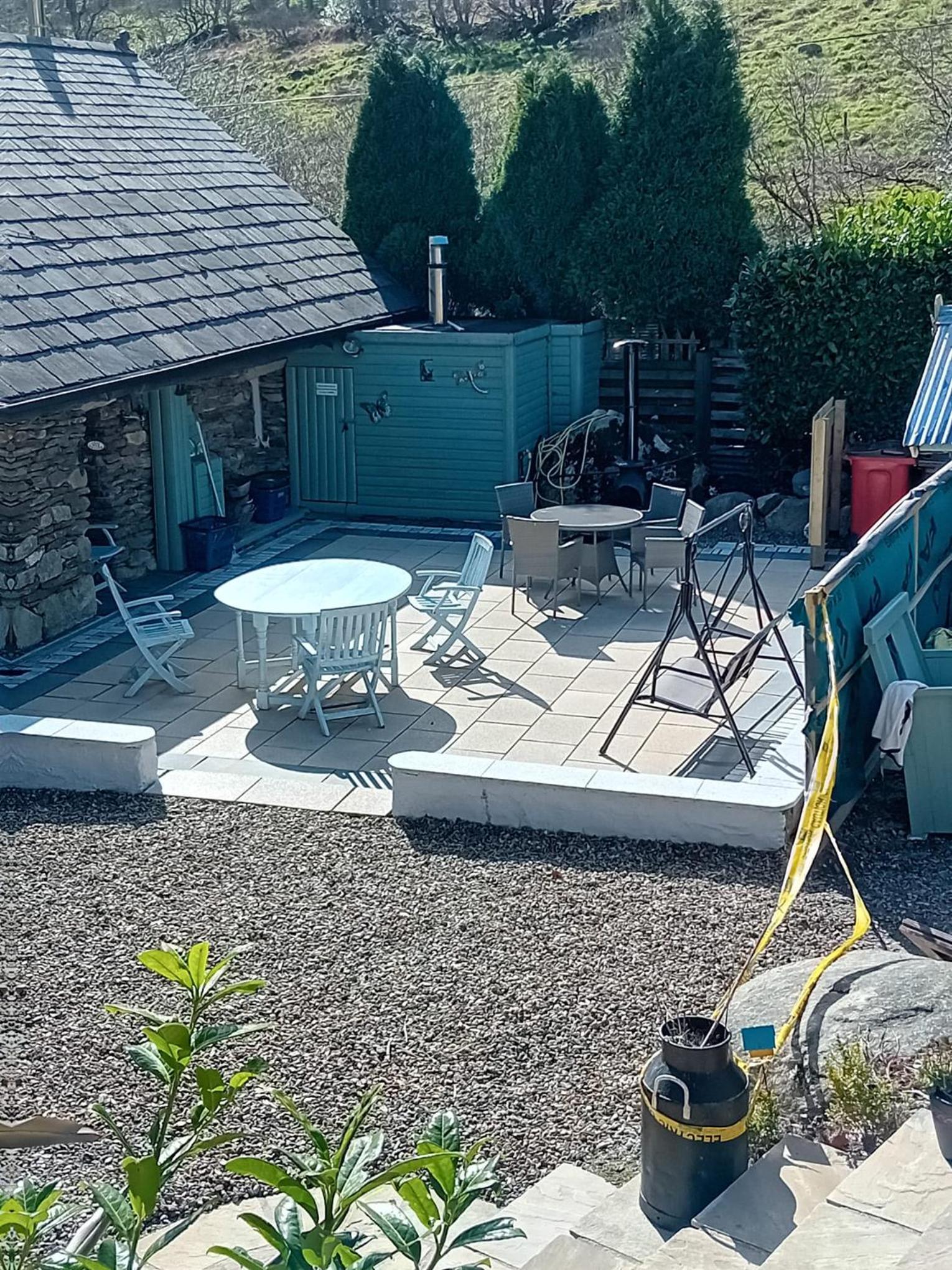 Clarisses Cottage view 5