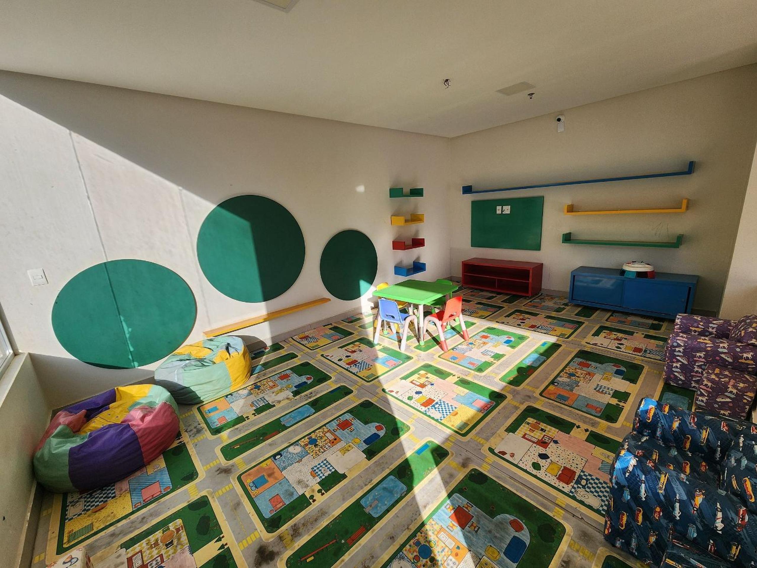 Apto no Park Veredas com acesso ao rio de águas quentes e área de lazer espetacular