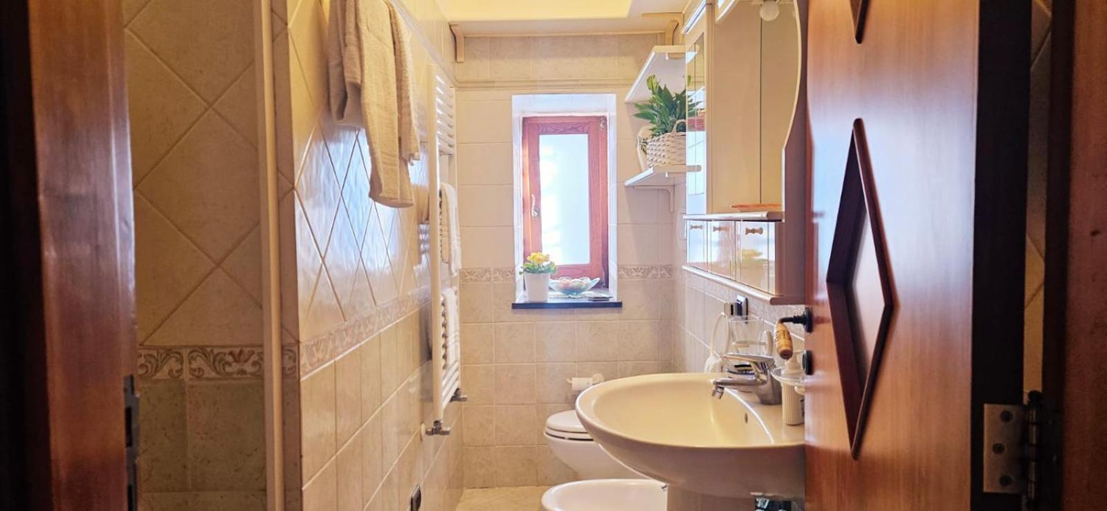 Anthea Sorrento view 5