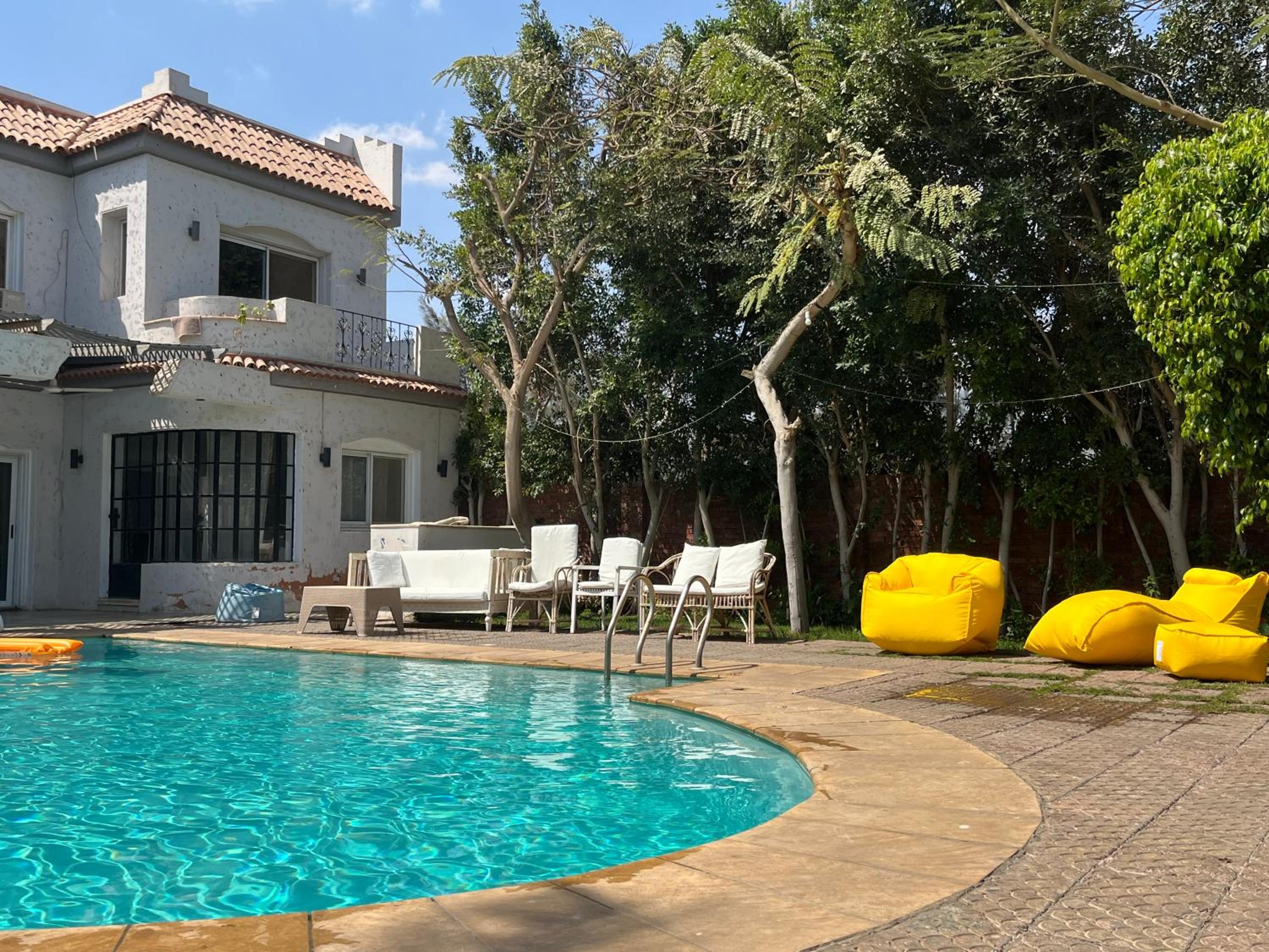 Villa by the Pyramids