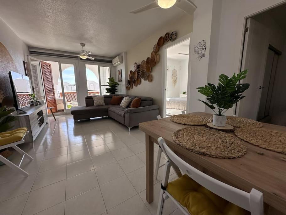 Apartamento en Puerto de Mazarrón con piscina