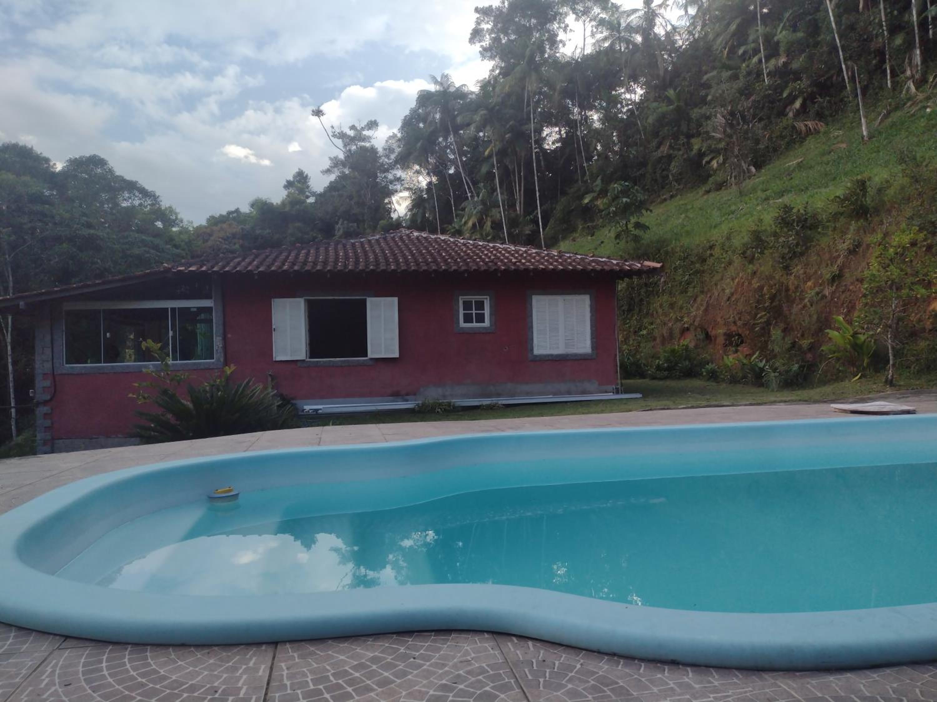 Contemplar a natureza, ouvir os pássaros, relaxar.
