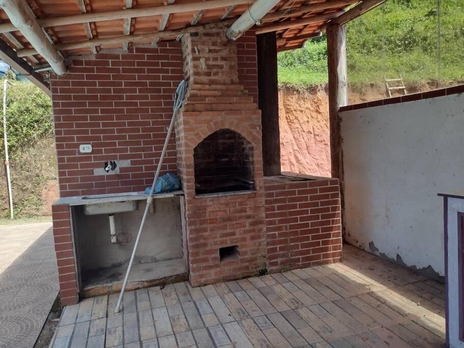 Contemplar a natureza, ouvir os pássaros, relaxar.