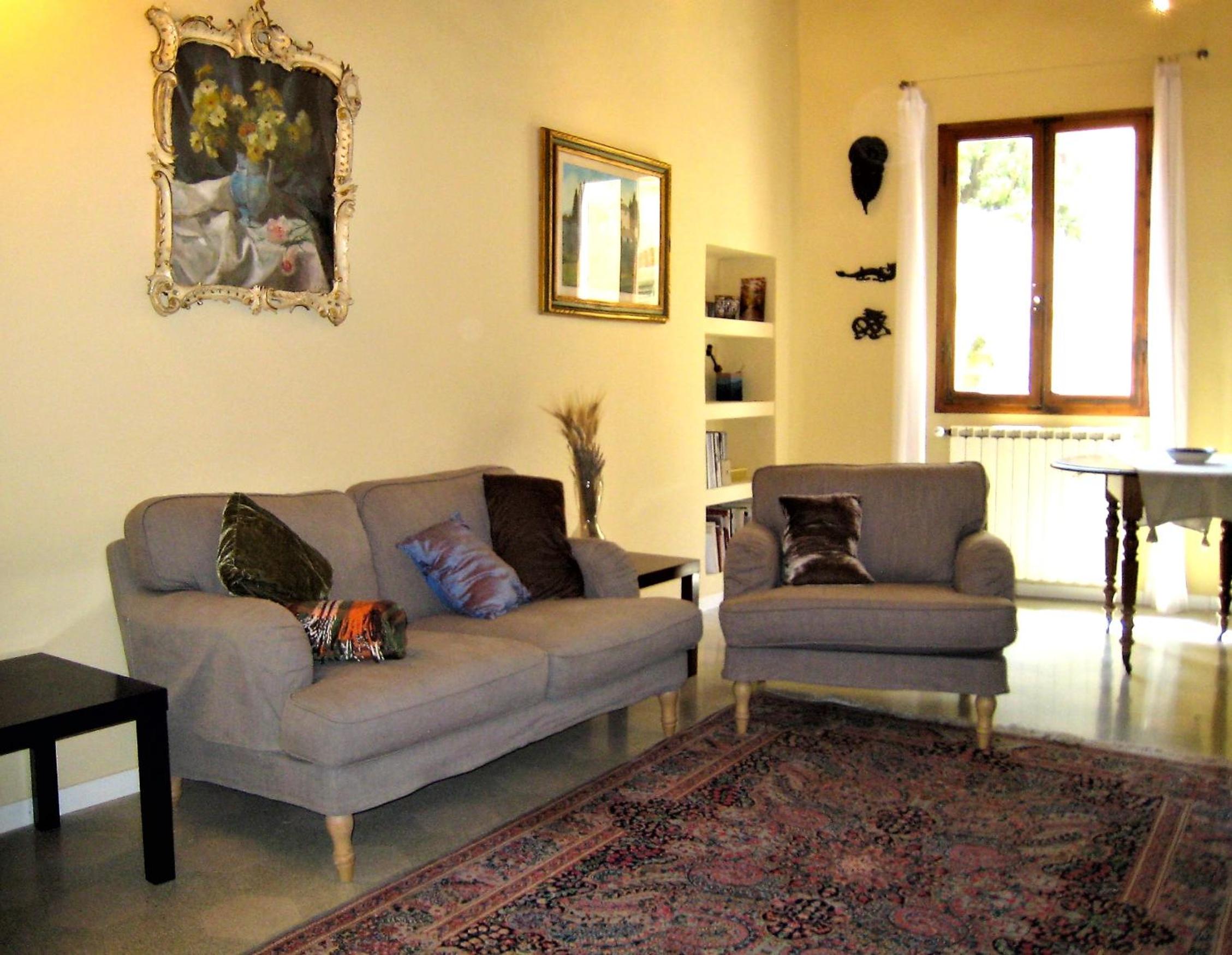 Agnolo First two bedrooms apartment close to Duomo