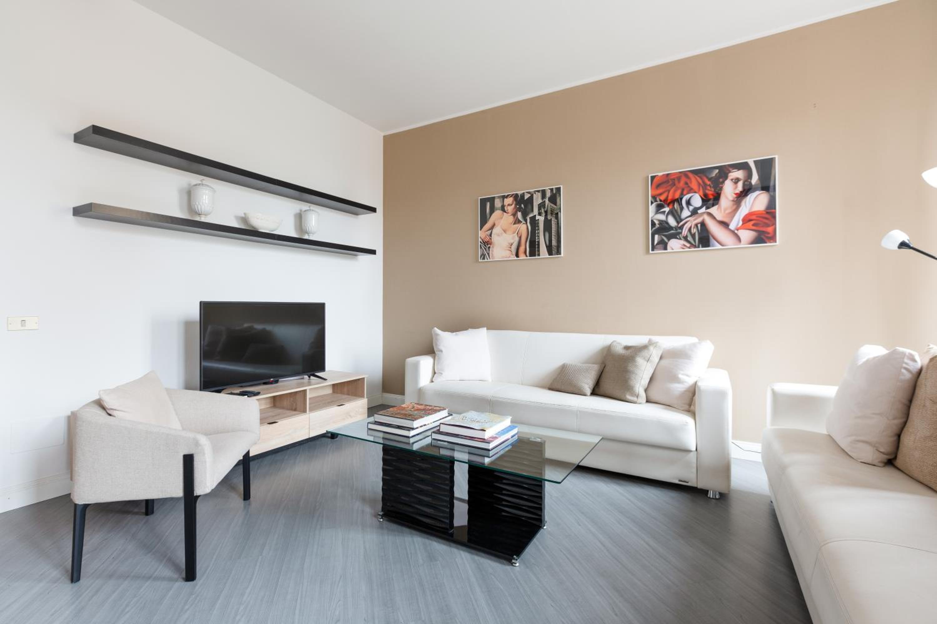 Brera Apartments in Garibaldi