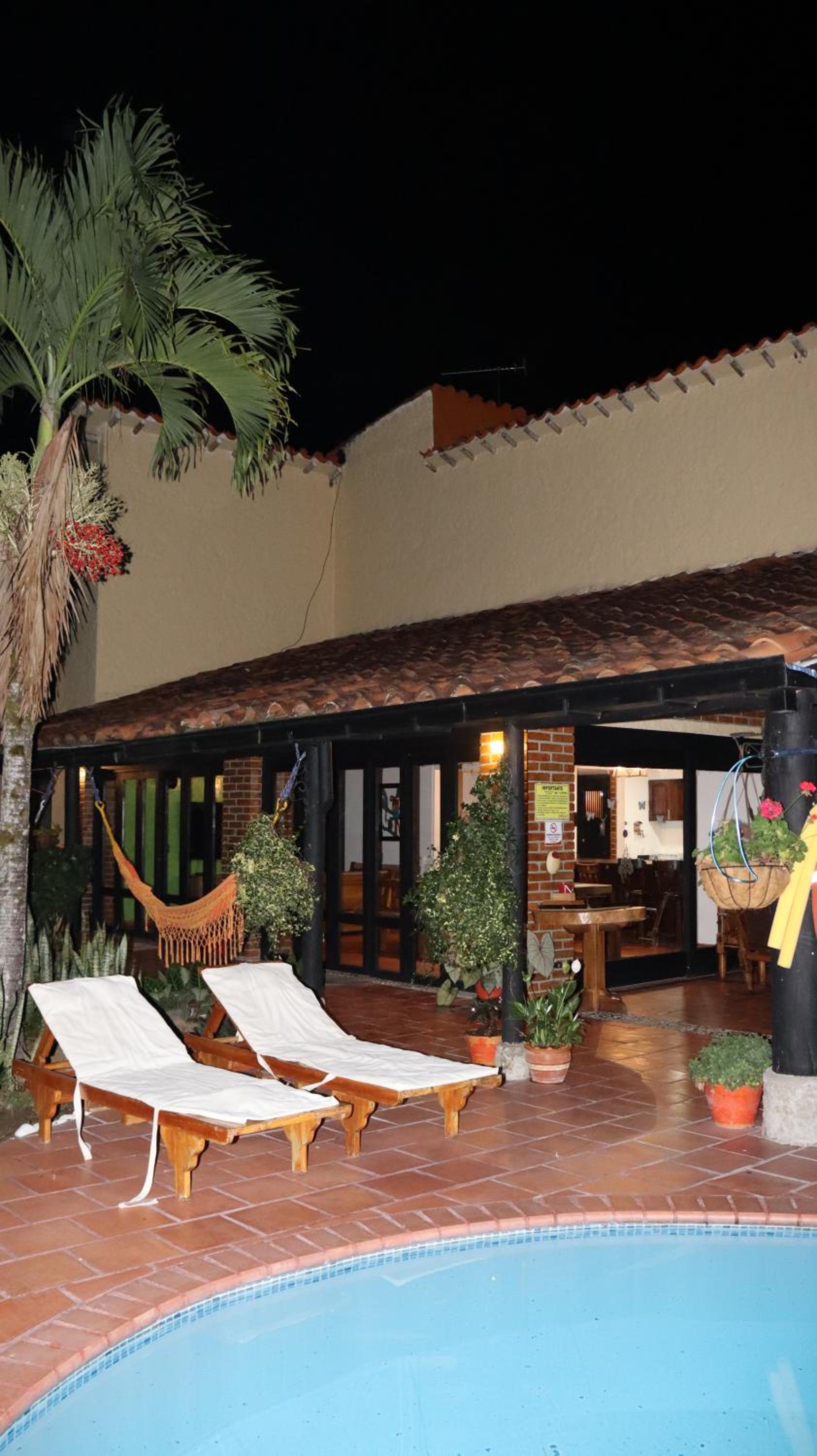 Finca PANACA Jagüey 12 VIP Group - Villas for Rent in