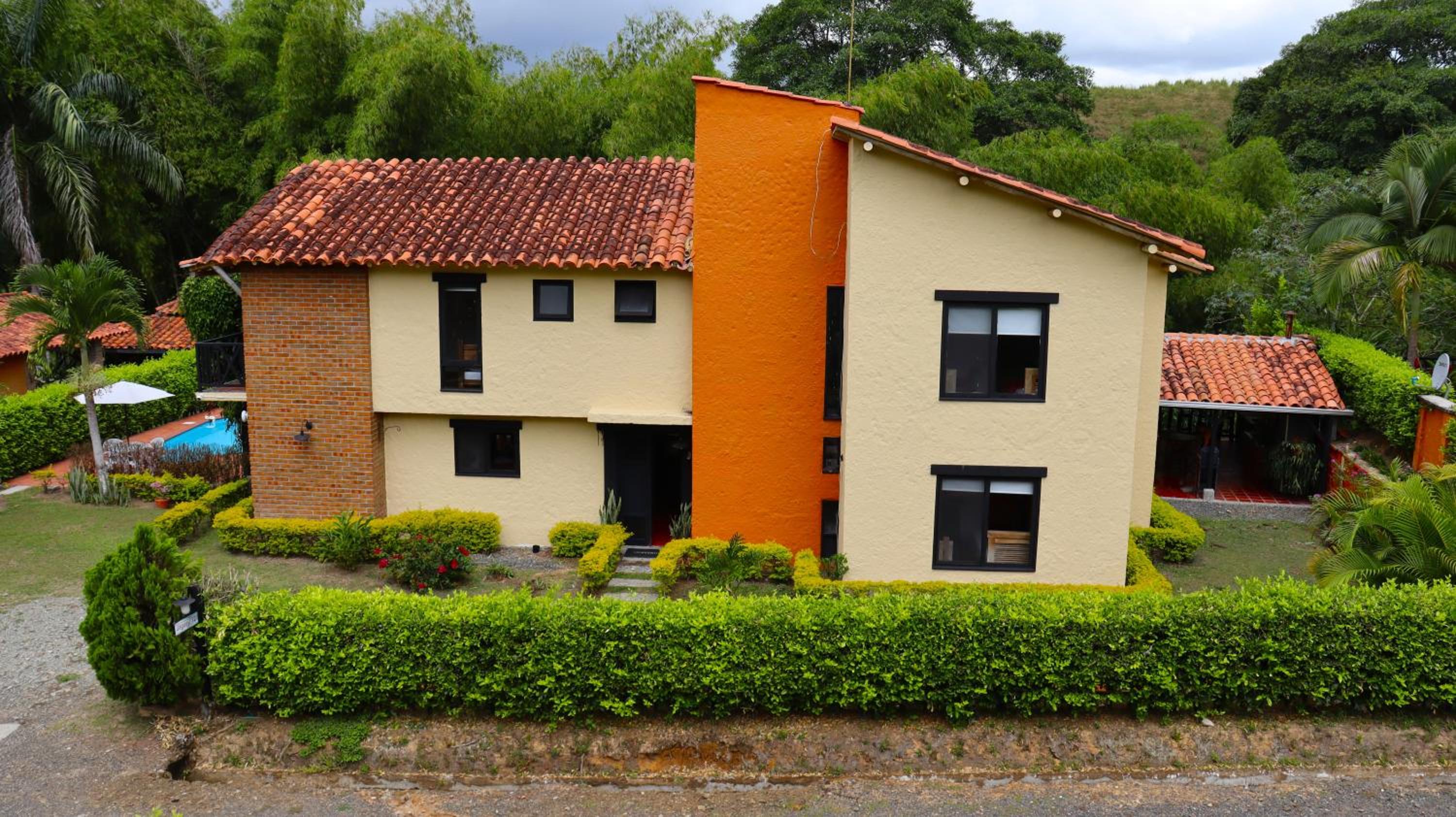 Finca PANACA Jagüey 12 VIP Group - Villas for Rent in
