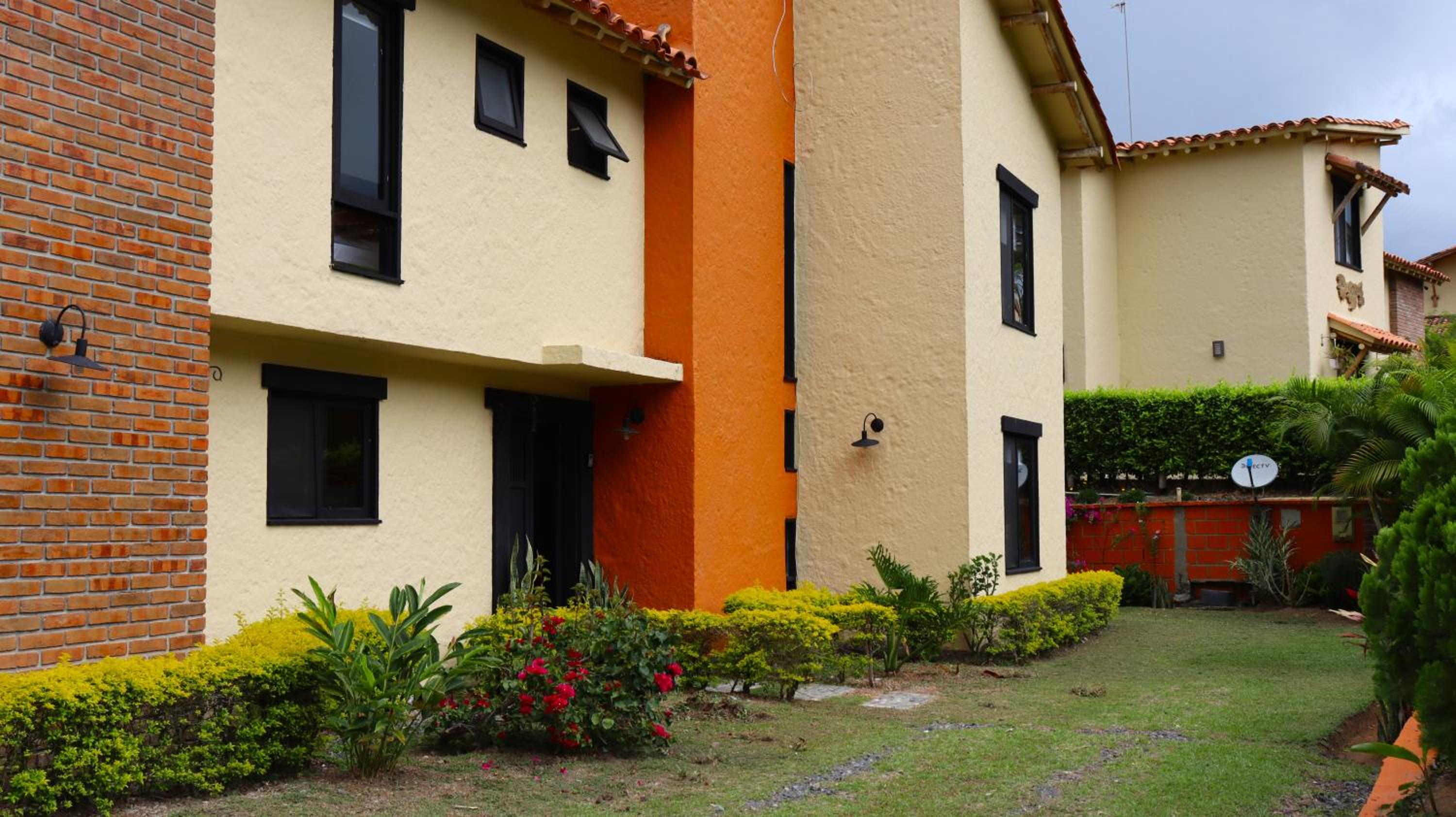 Finca PANACA Jagüey 12 VIP Group - Villas for Rent in