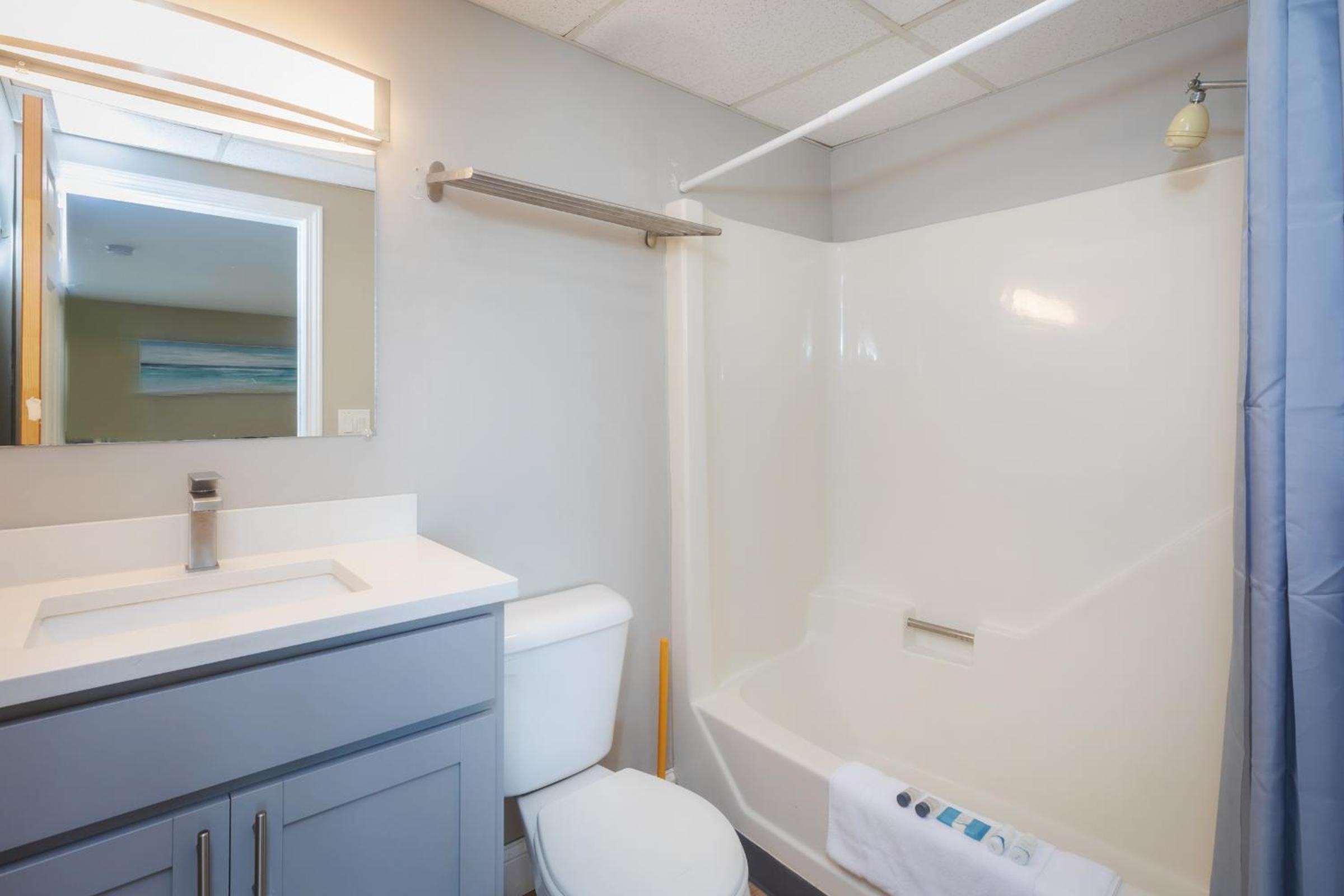 The Atlantic Motel - Property Image 17