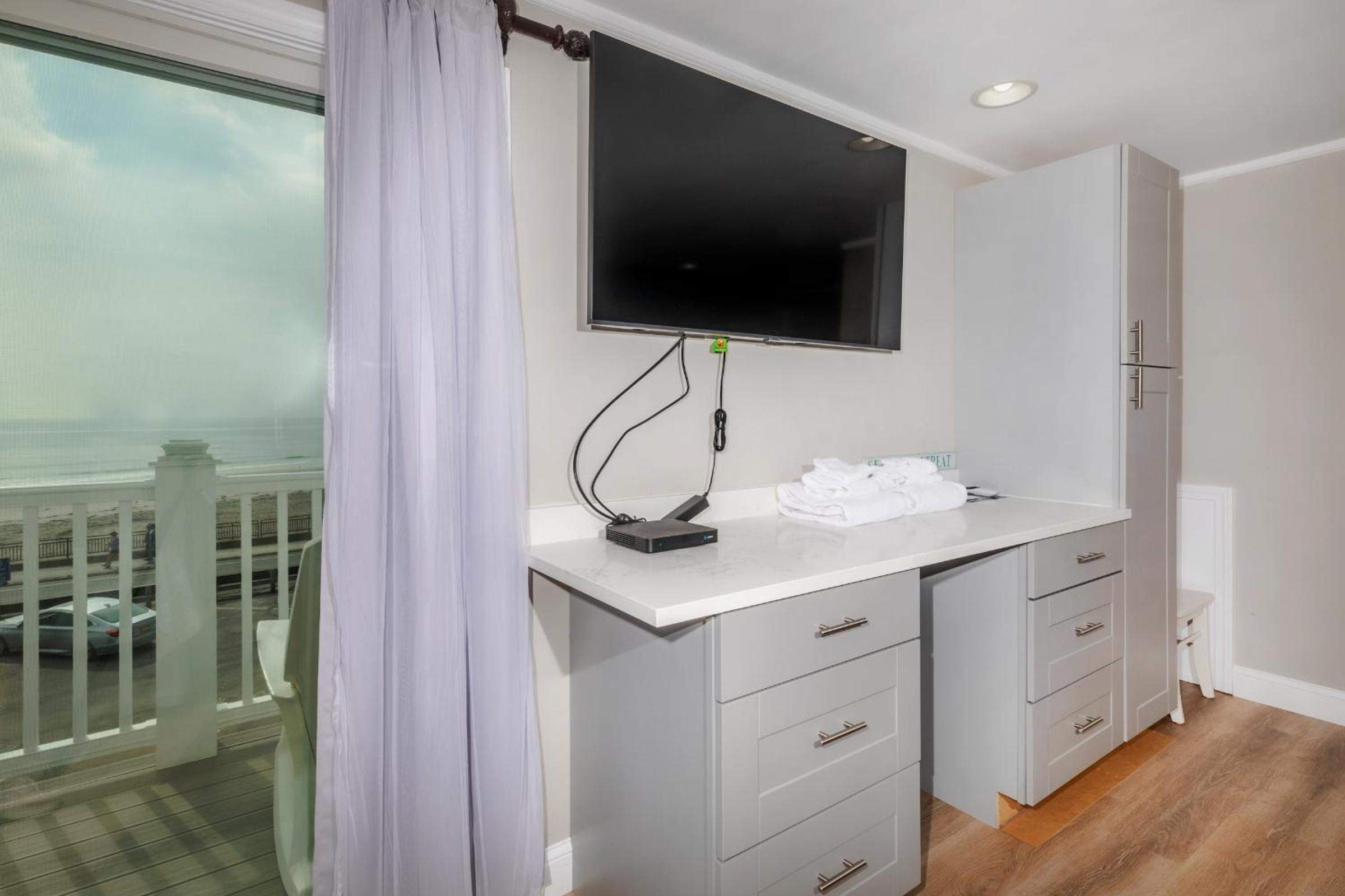 The Atlantic Motel - Property Image 31
