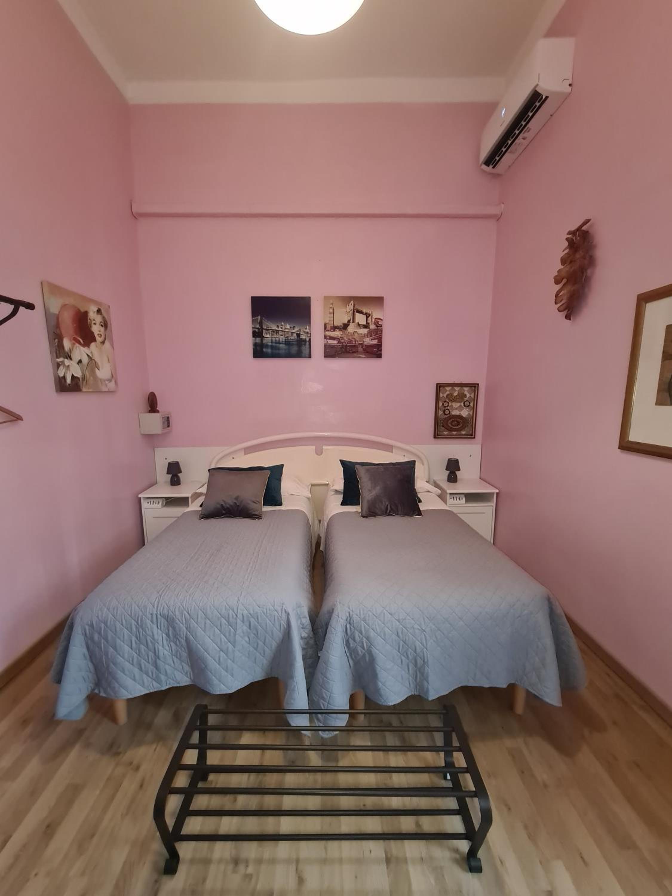 Rooms And Comfort