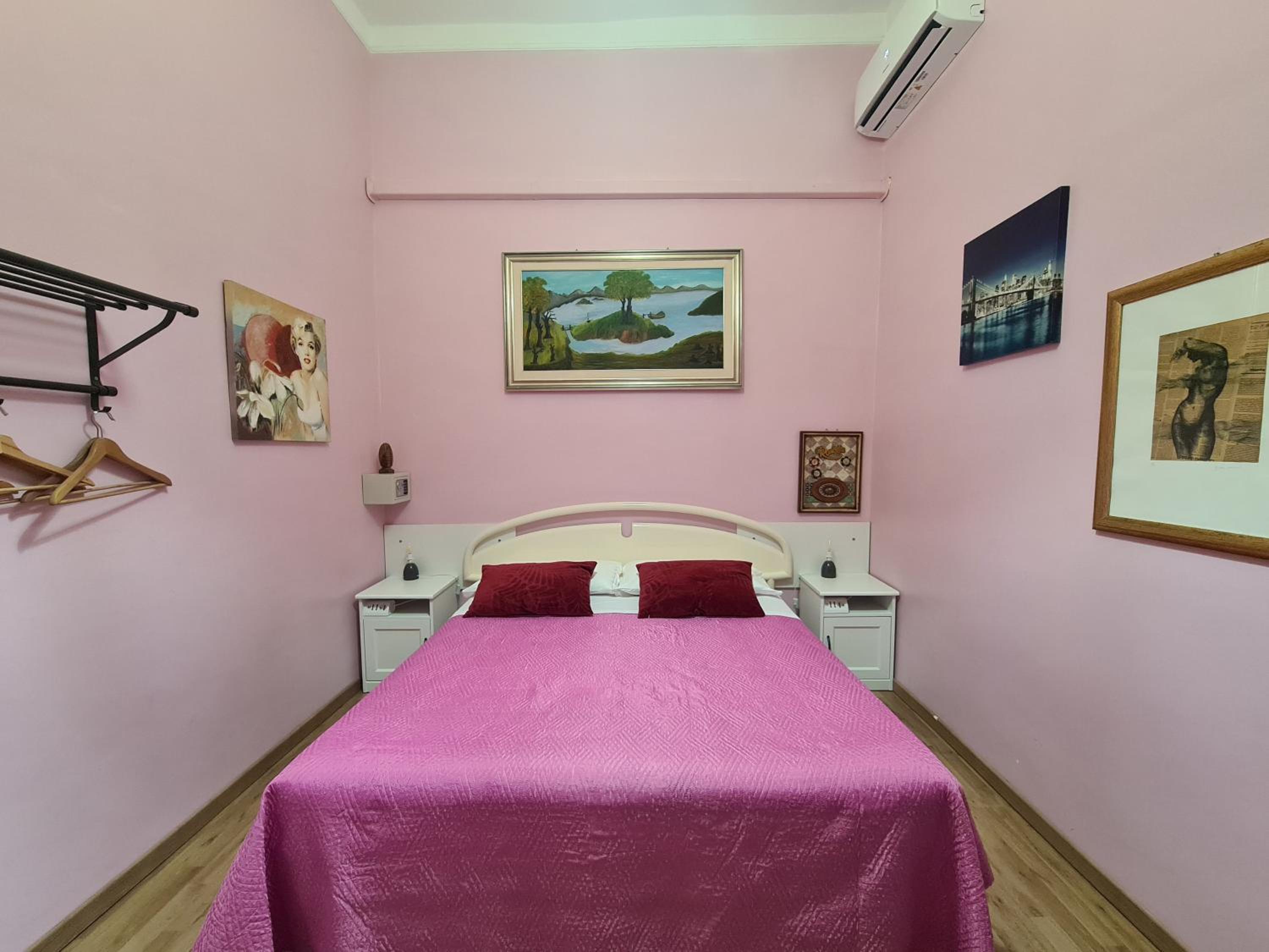 Rooms And Comfort