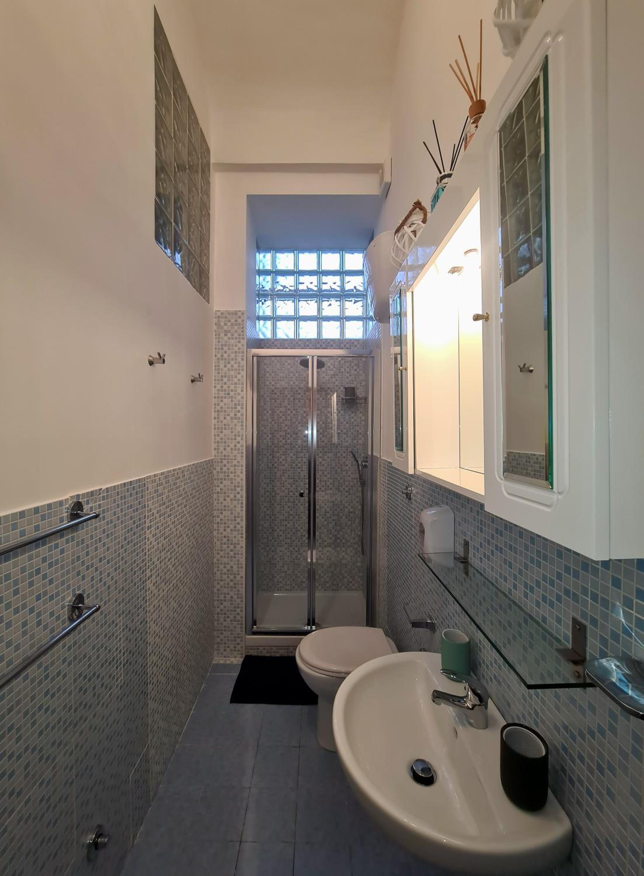 Rooms And Comfort