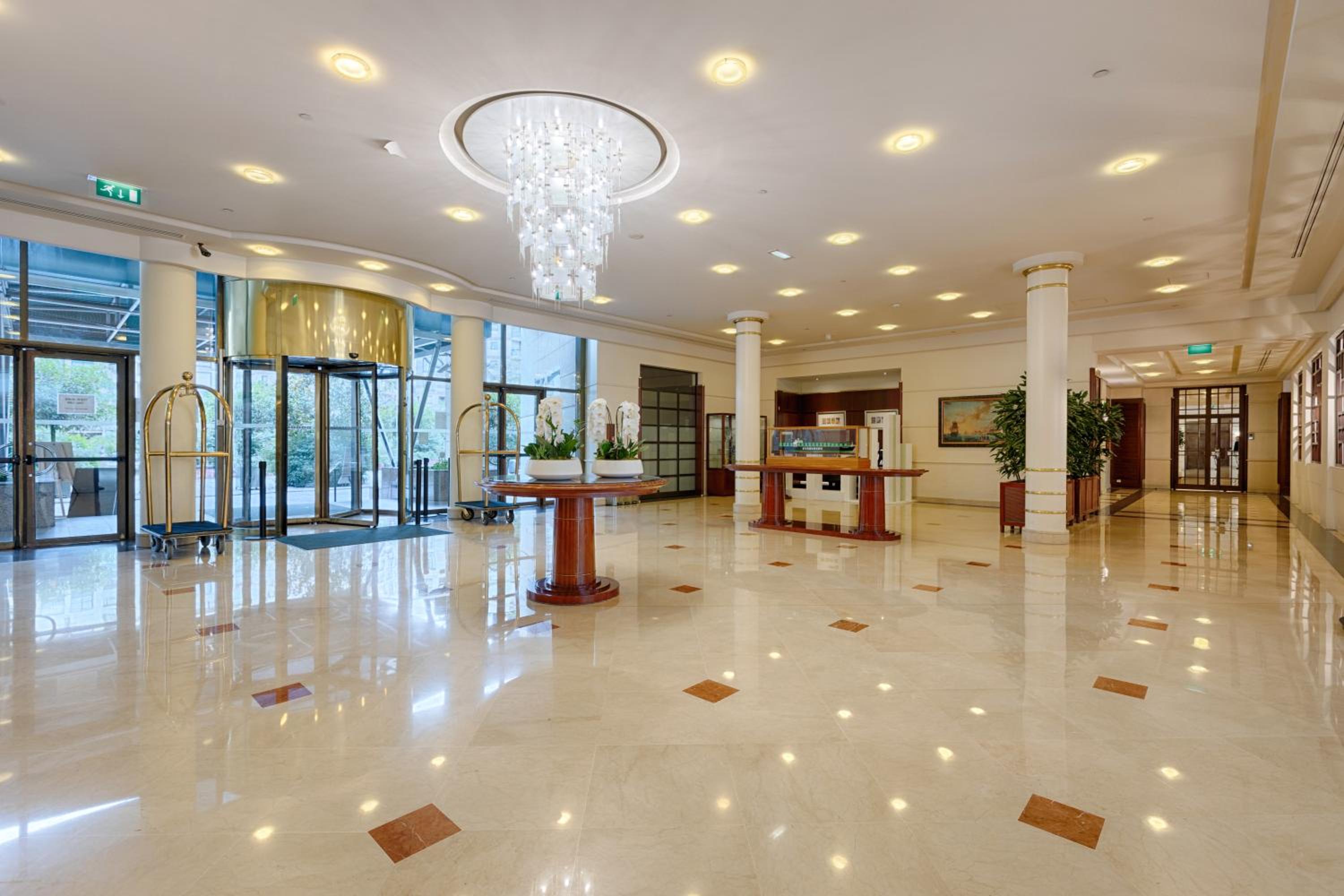 Levallois-Perret Vacations - Evergreen Laurel Hotel - Property Image 10
