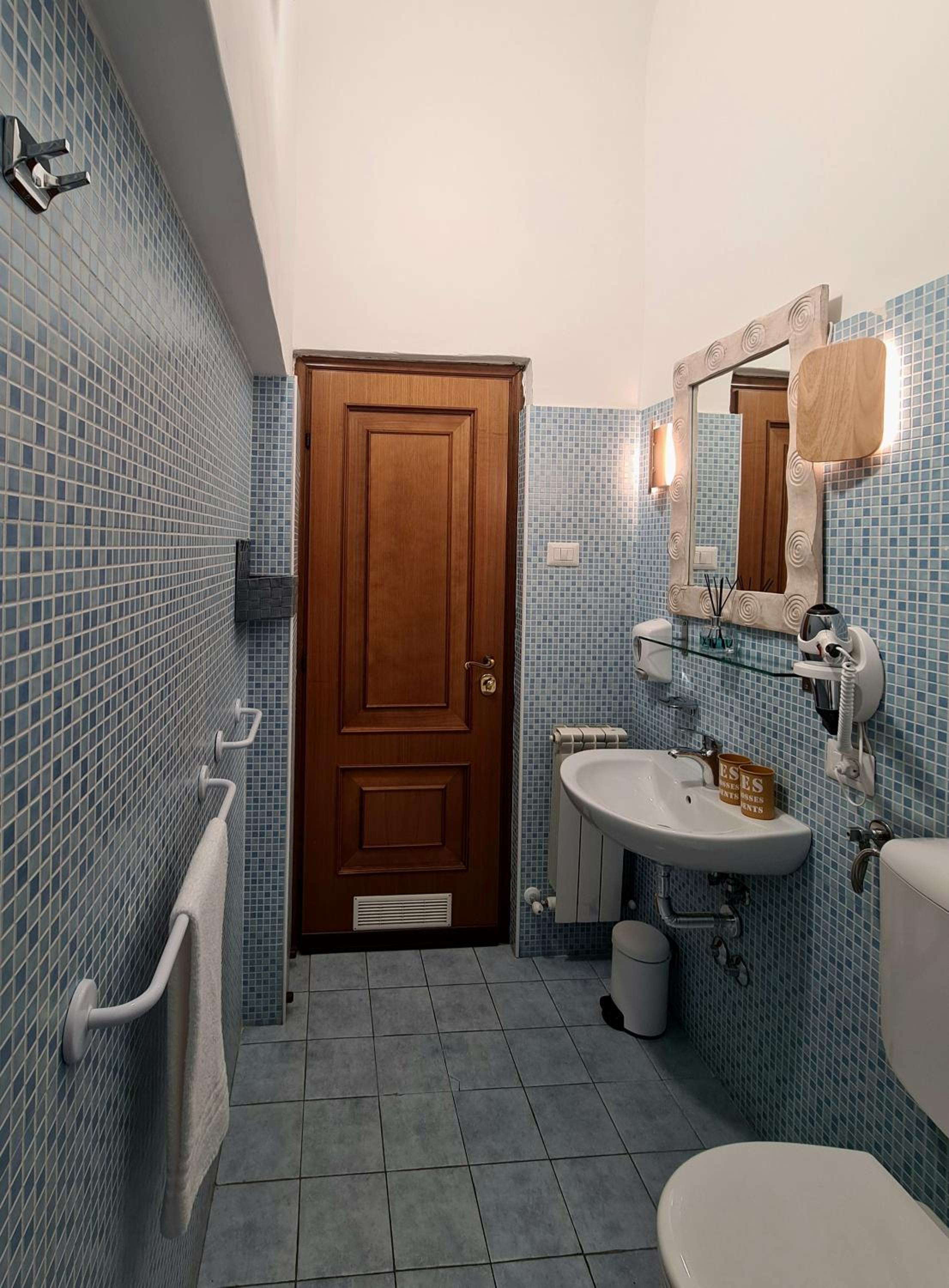Rooms And Comfort