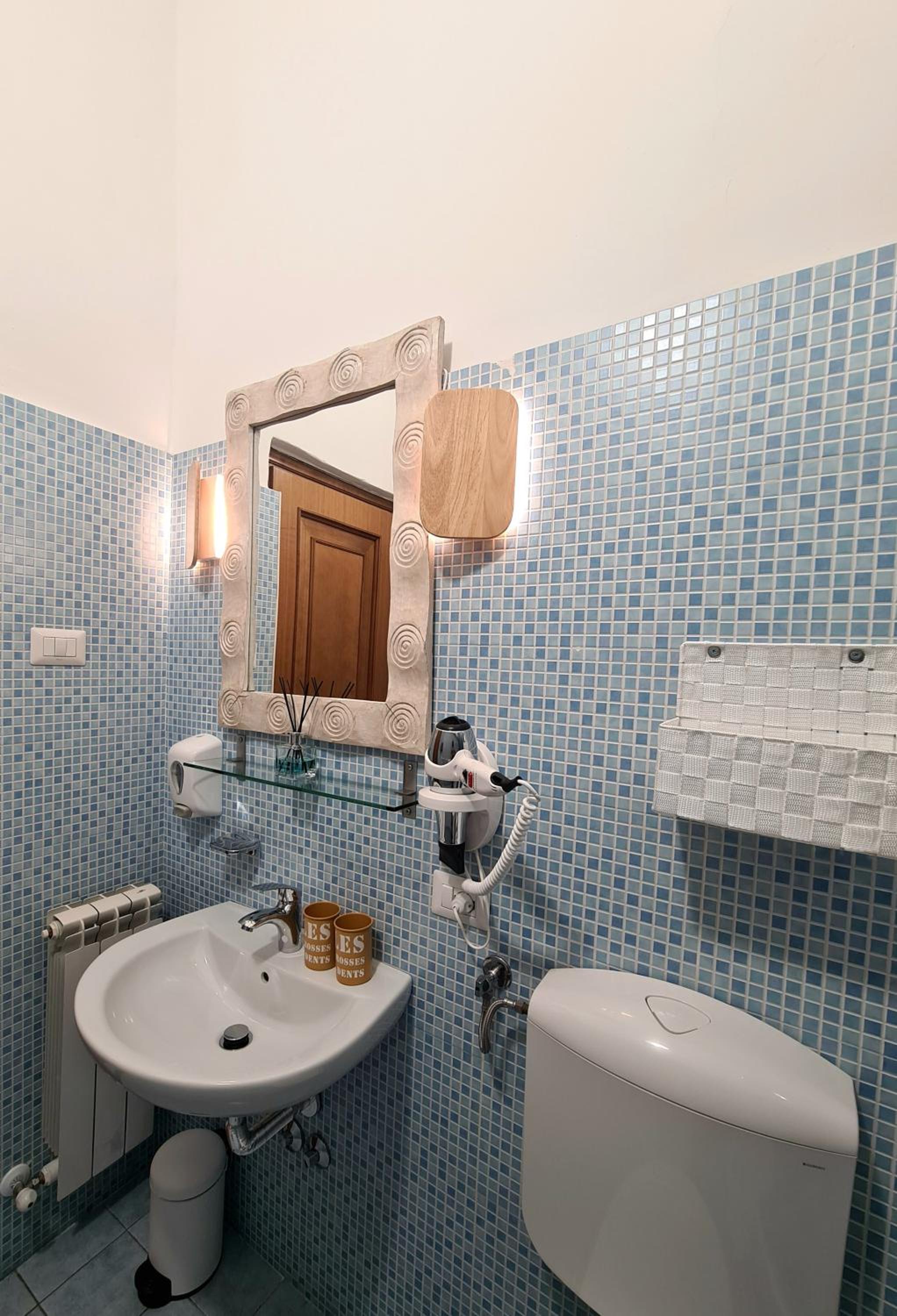 Rooms And Comfort