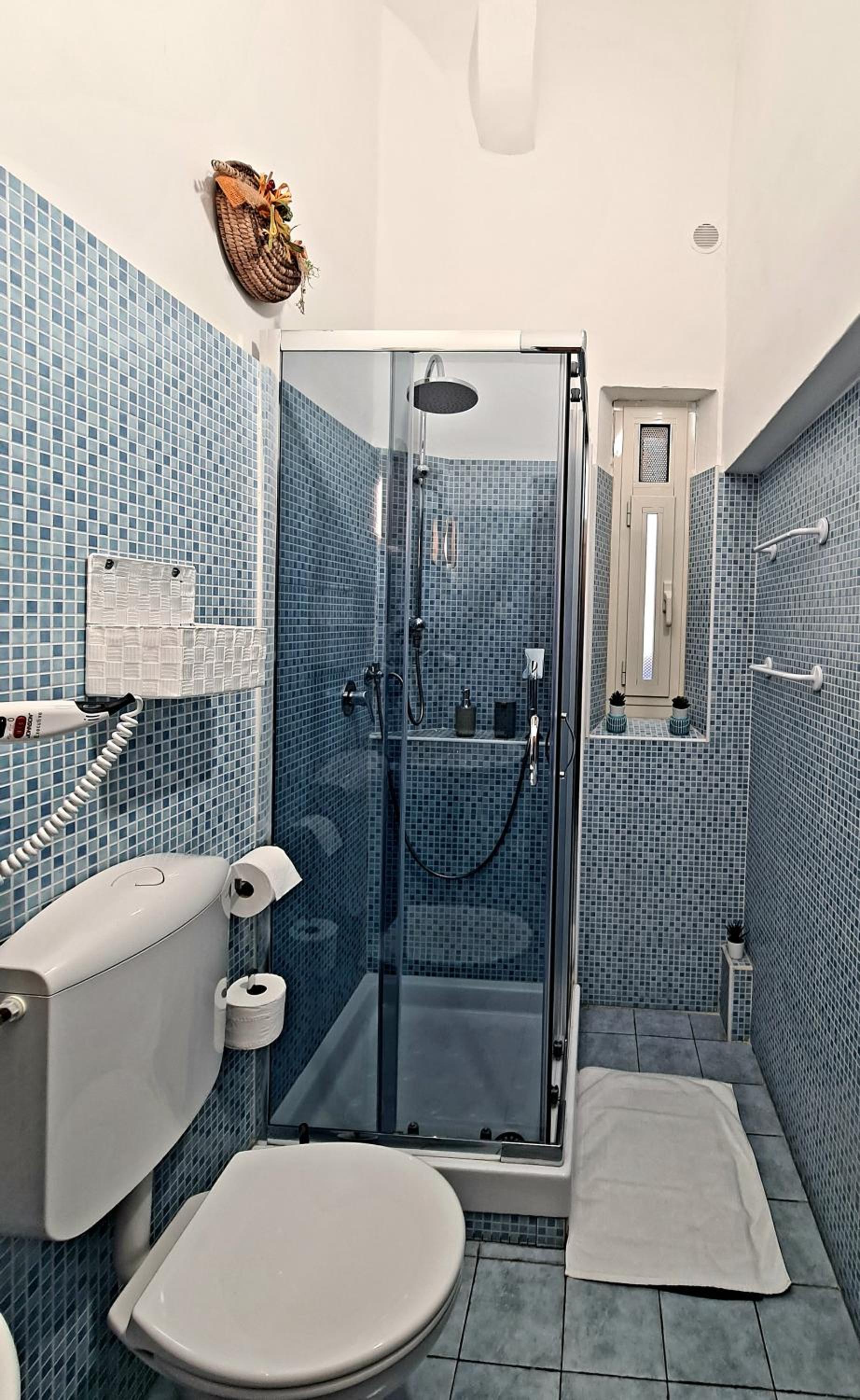 Rooms And Comfort