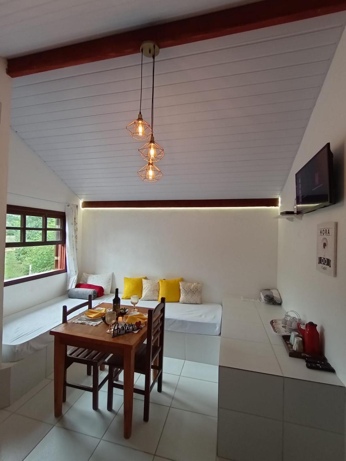 Casa da Vovó na Pousada Sitio Pauletto - com Cozinha, Churrasqueira e Decoração