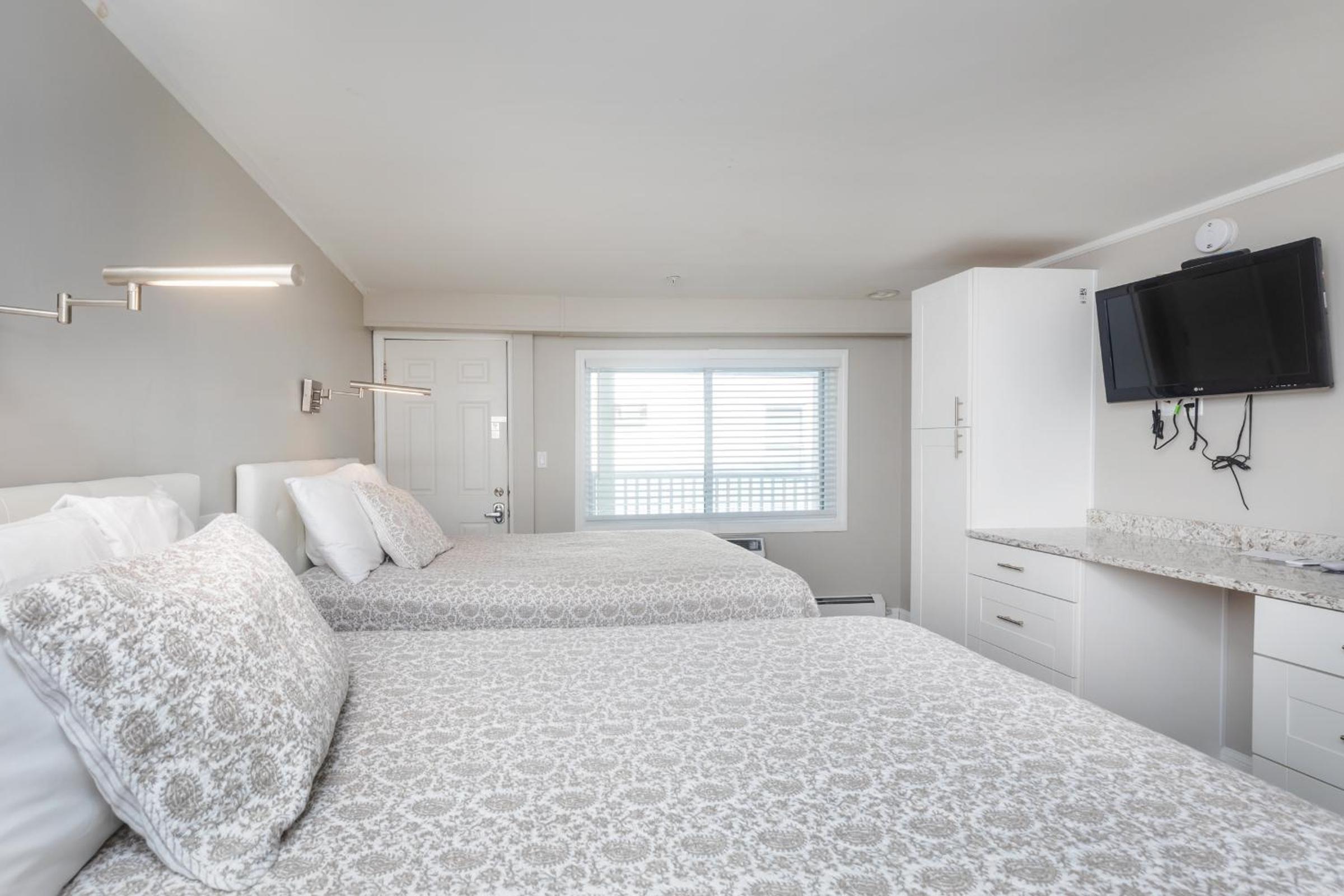 The Atlantic Motel - Property Image 38