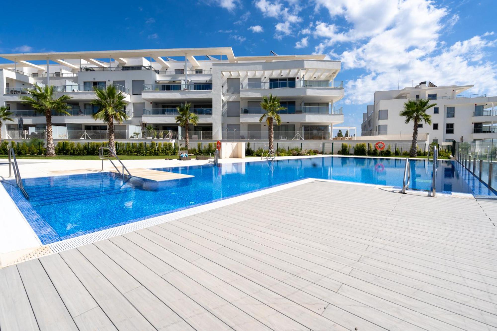 Modern apartment with sea and poolview