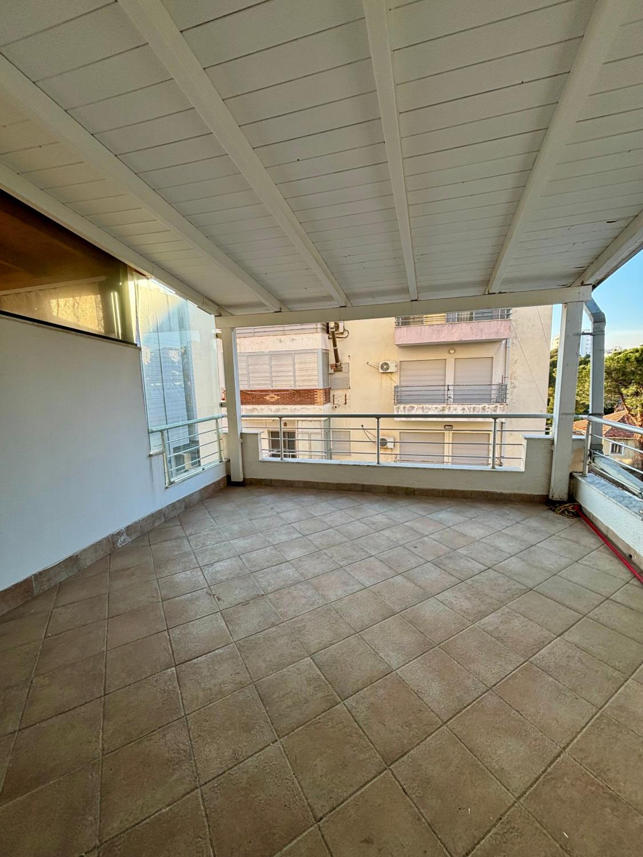 Sea Breeze Spacious 135m Beach Family Apartment by Z