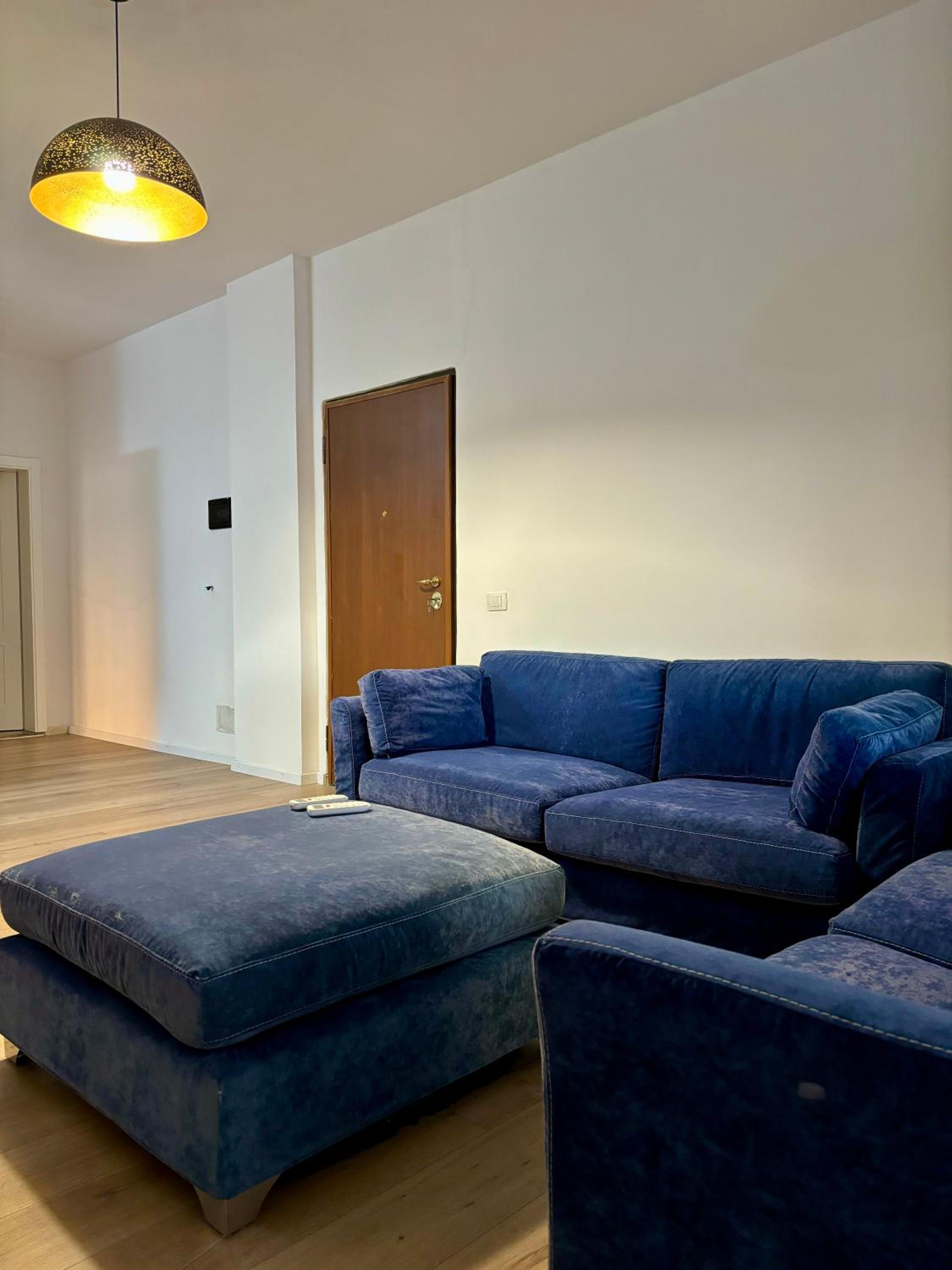 Sea Breeze Spacious 135m Beach Family Apartment by Z