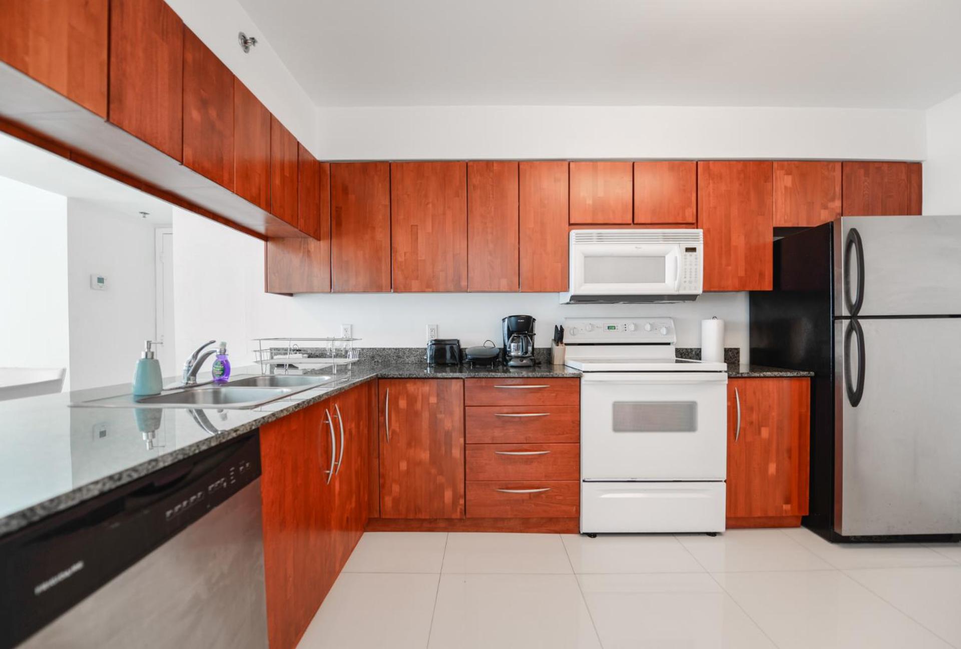 Great 2 Bedrooms in Brickell