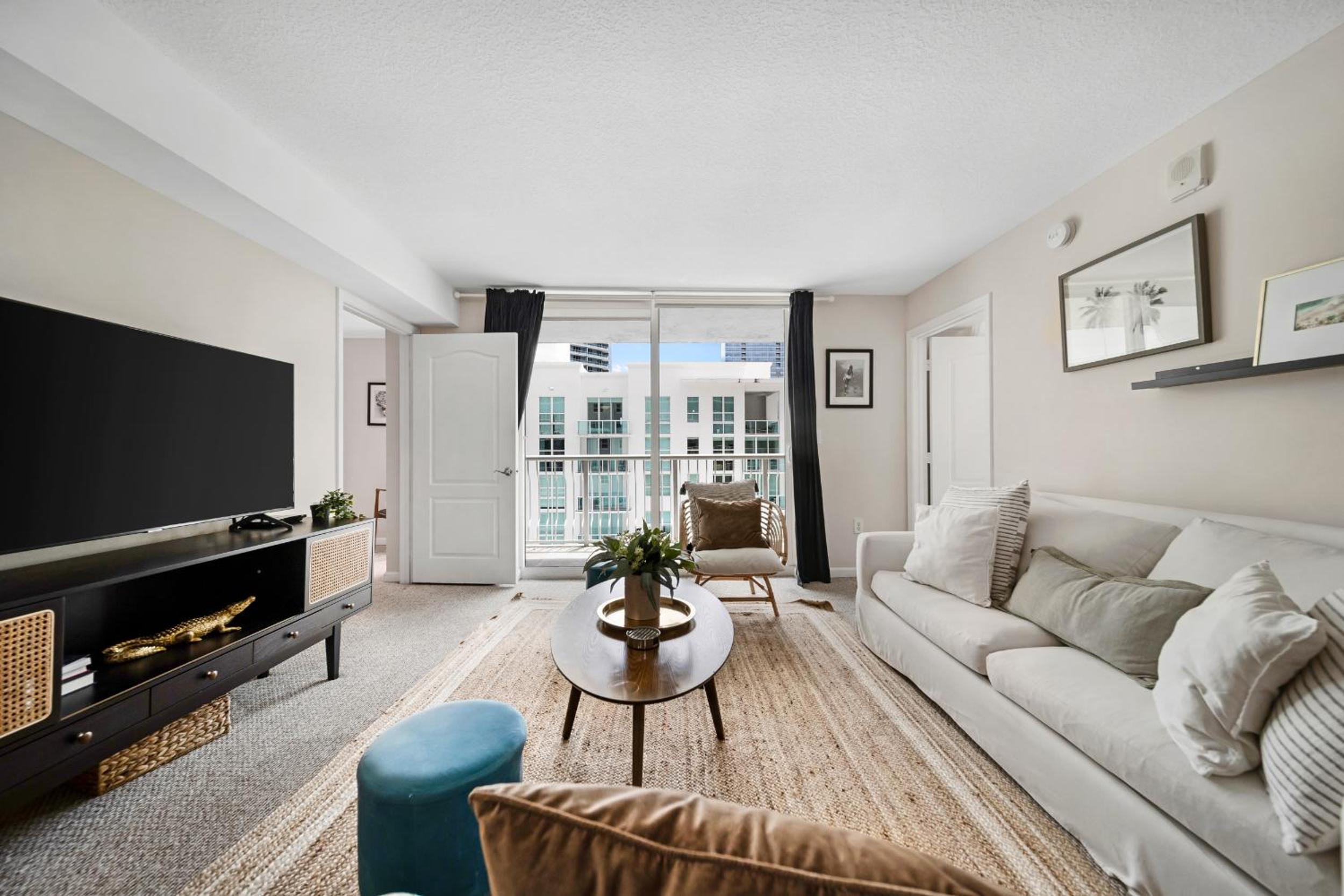 Great 2 Bedrooms in Brickell