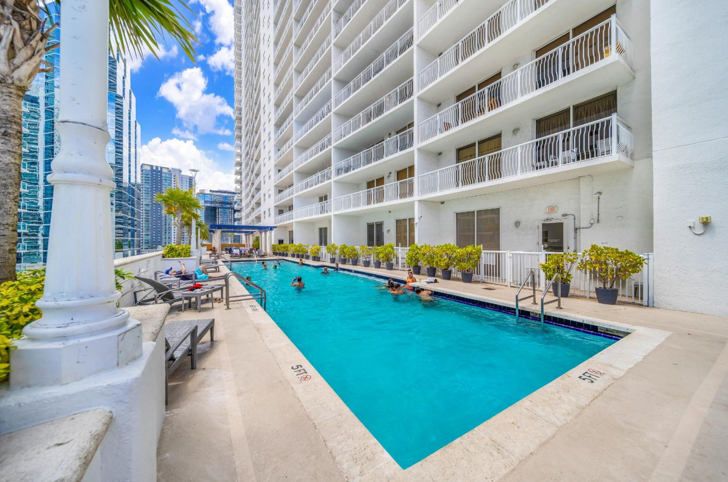 Great 2 Bedrooms in Brickell