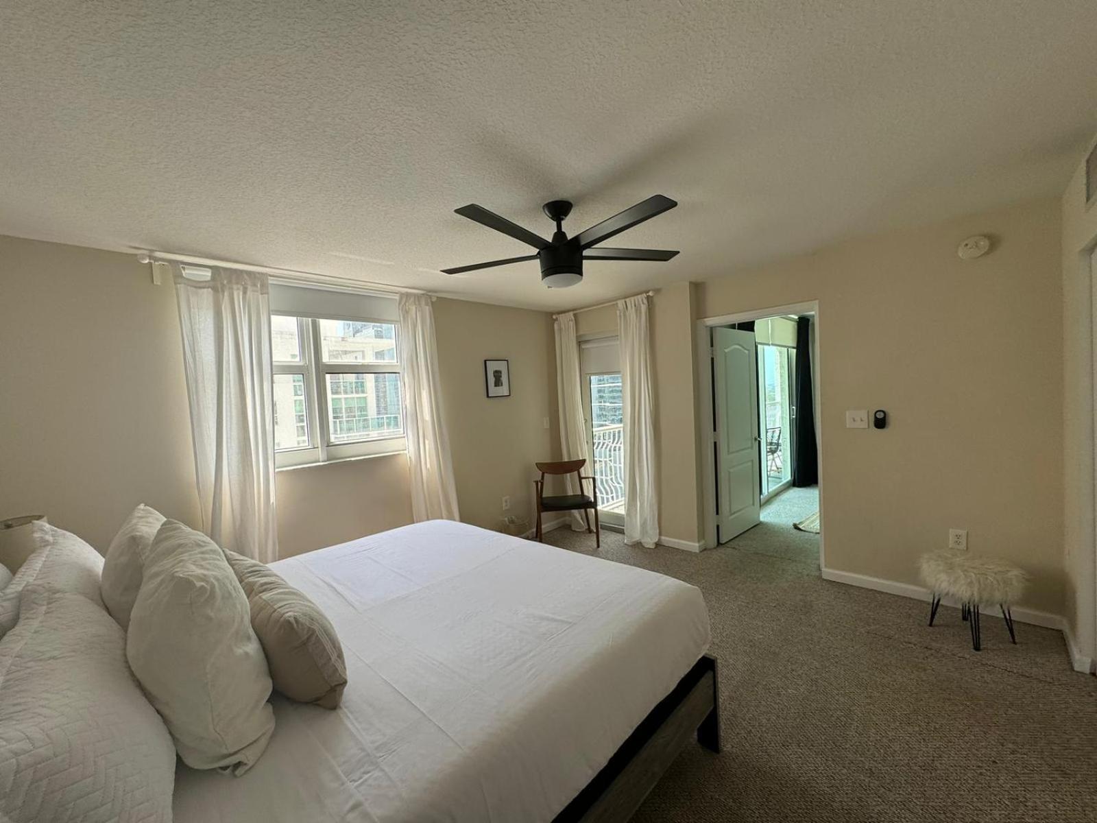 Great 2 Bedrooms in Brickell