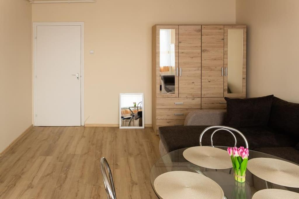 BB Panorama apartman with free parking