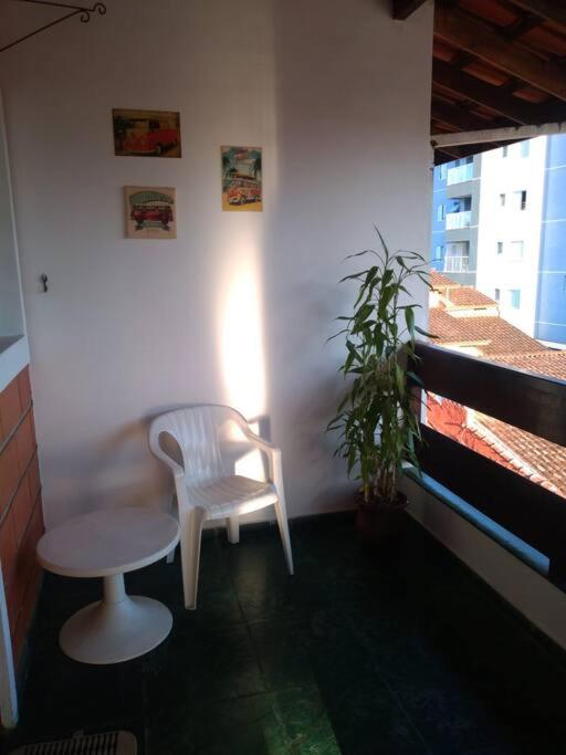 Apto 200m da praia Perequê Açu