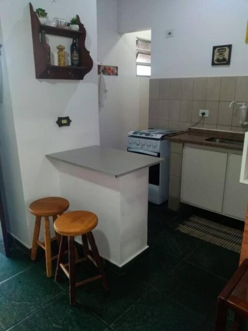 Apto 200m da praia Perequê Açu