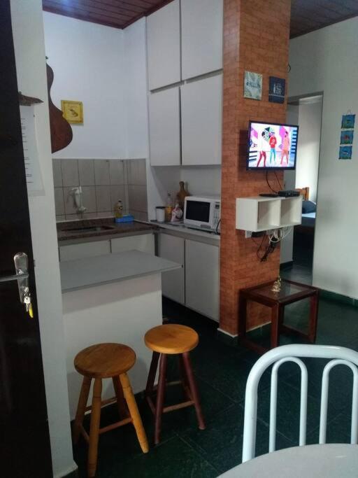 Apto 200m da praia Perequê Açu