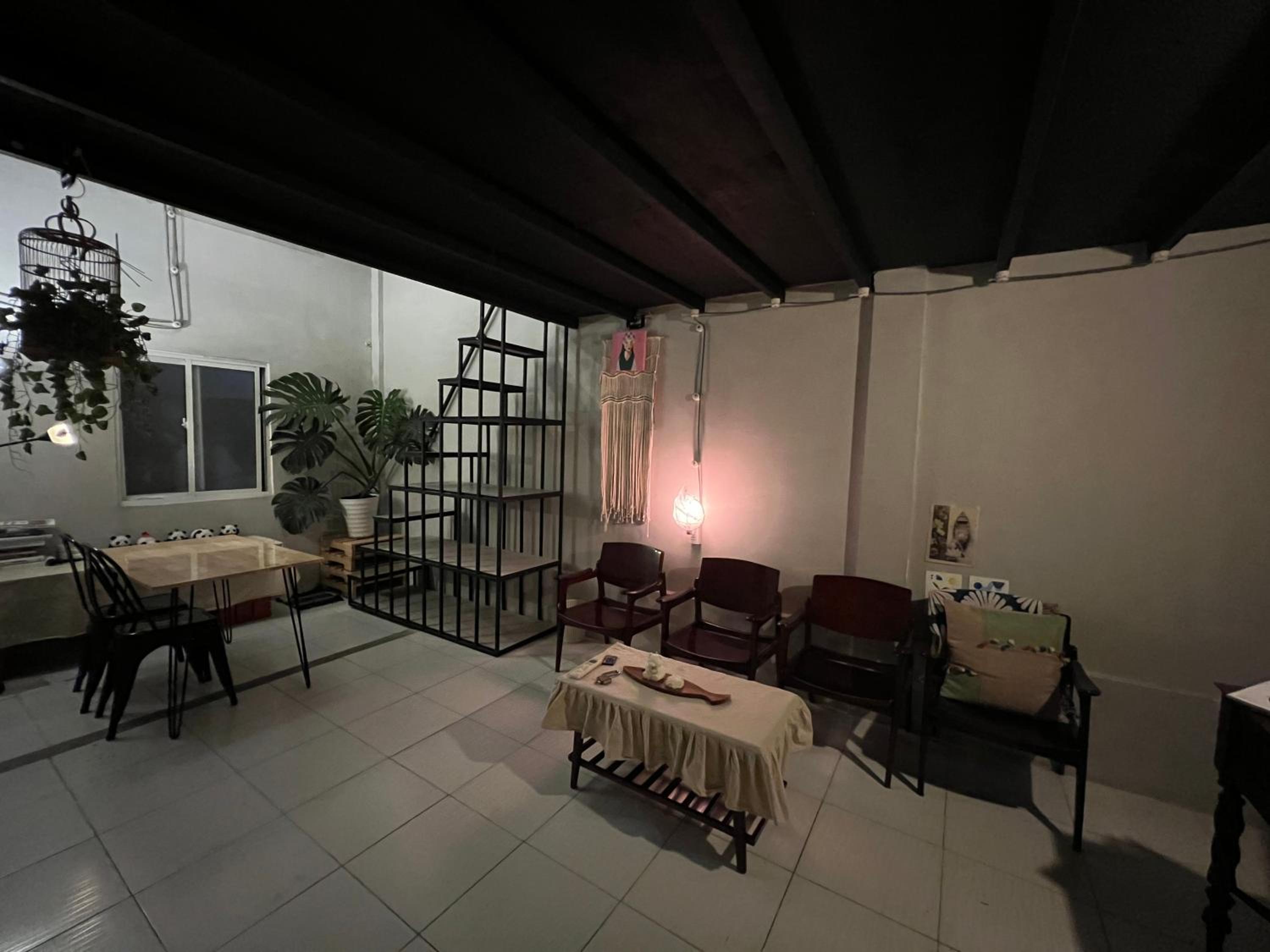 a Room in Authentic Saigon Loft in the Heart of City