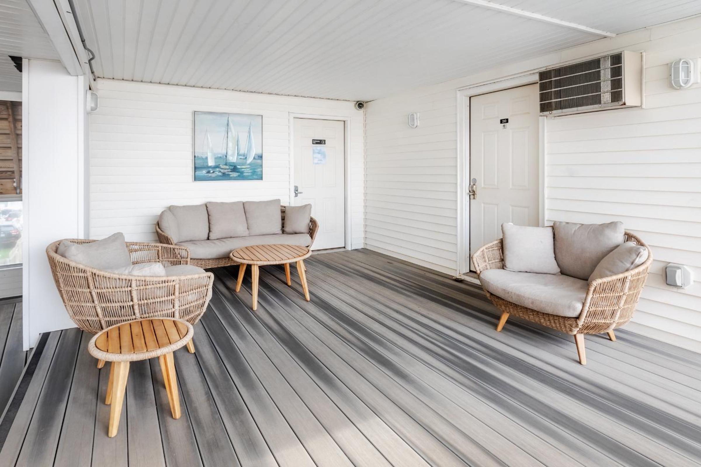 The Atlantic Motel - Property Image 3