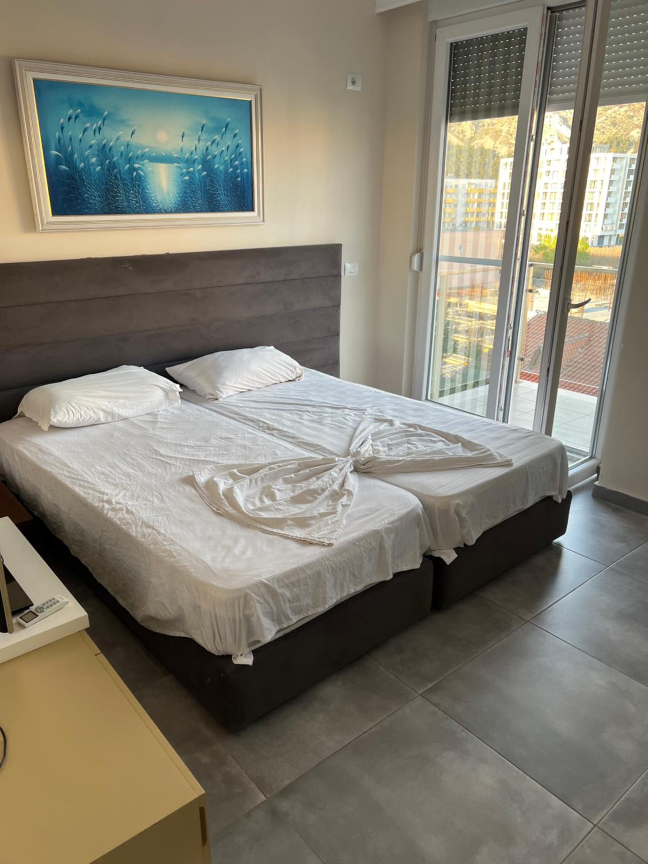 Apartaments Shengjin with sea view