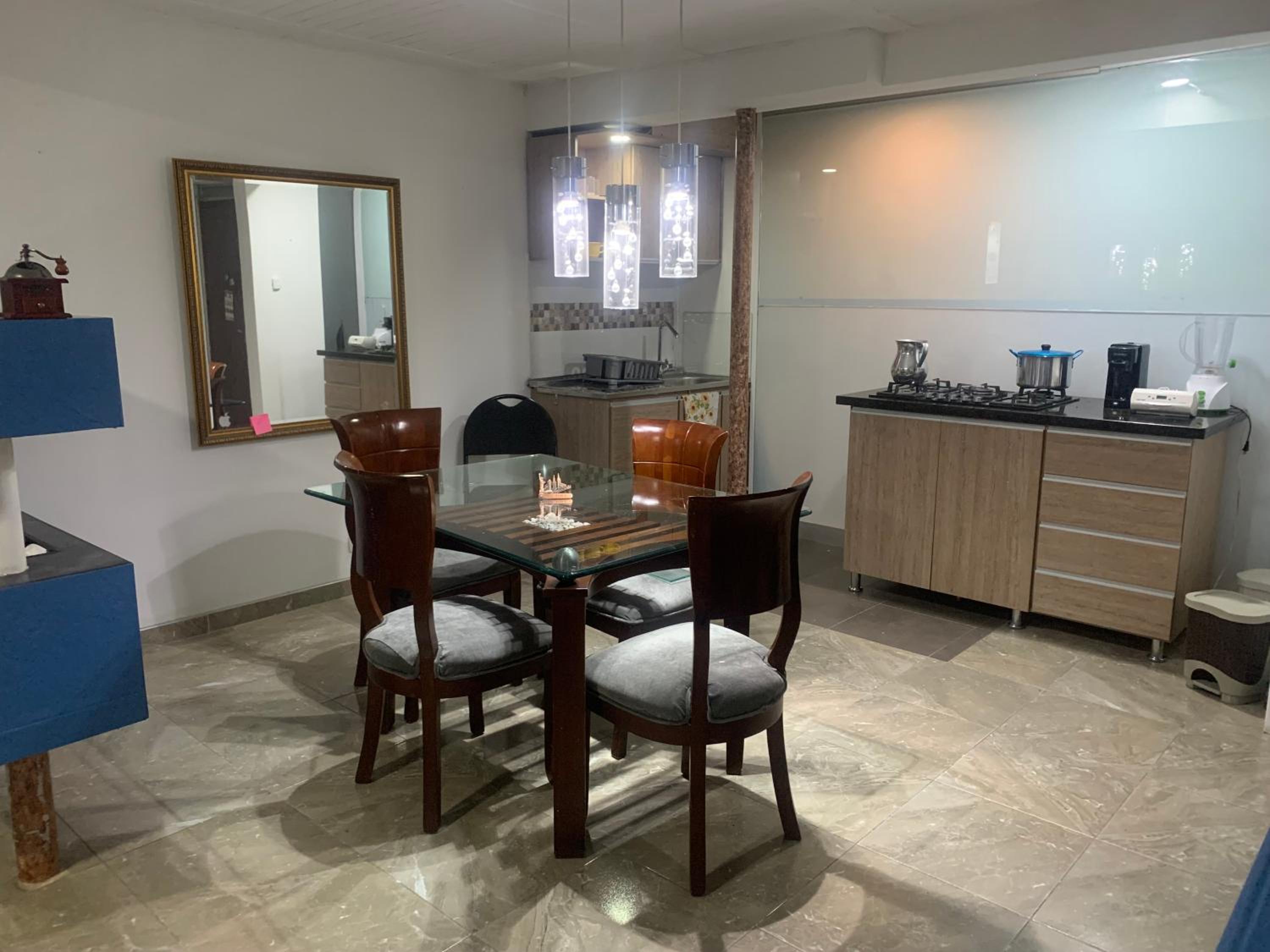 CONFORTABLE APARTAMENTO