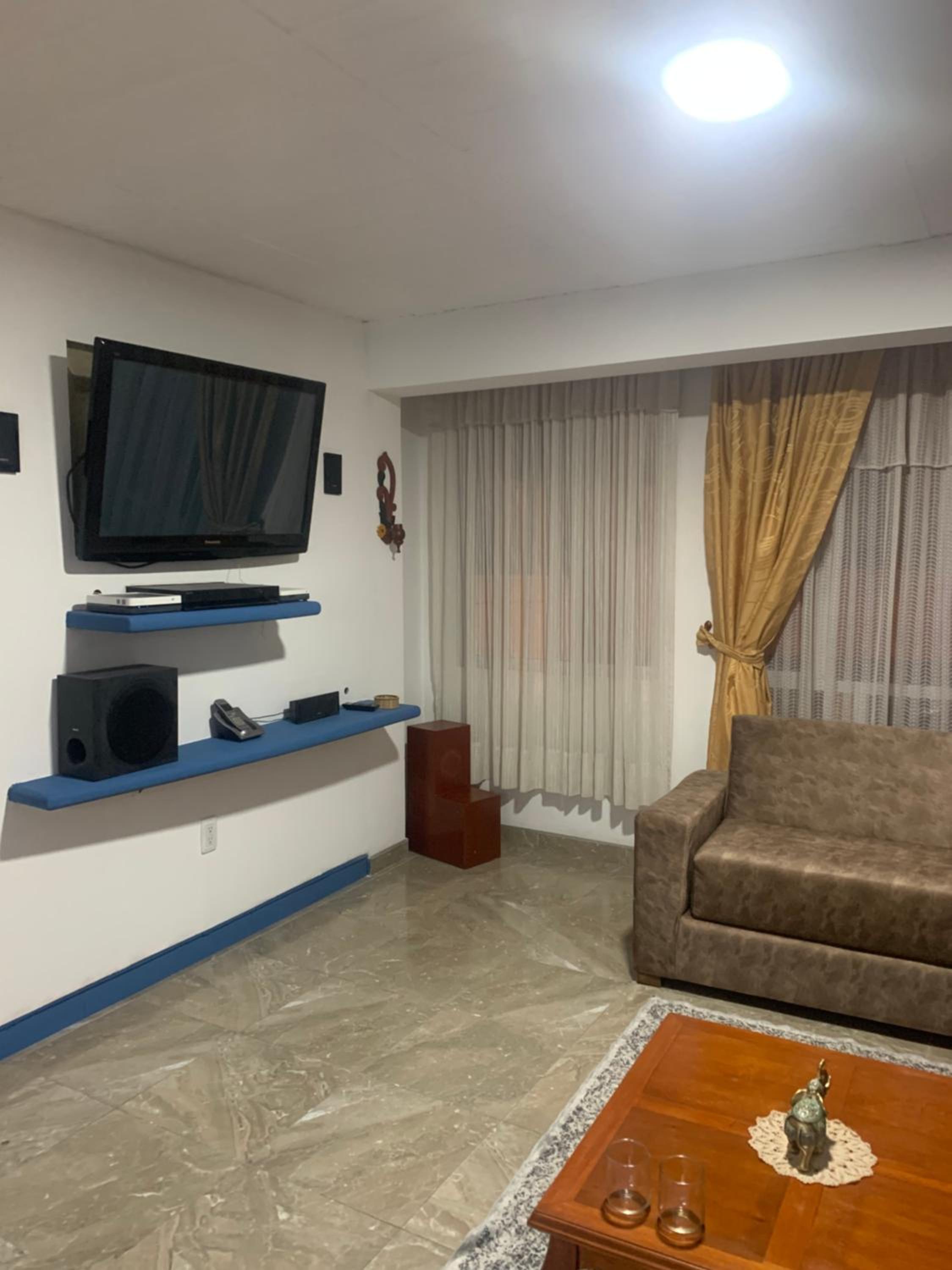 CONFORTABLE APARTAMENTO