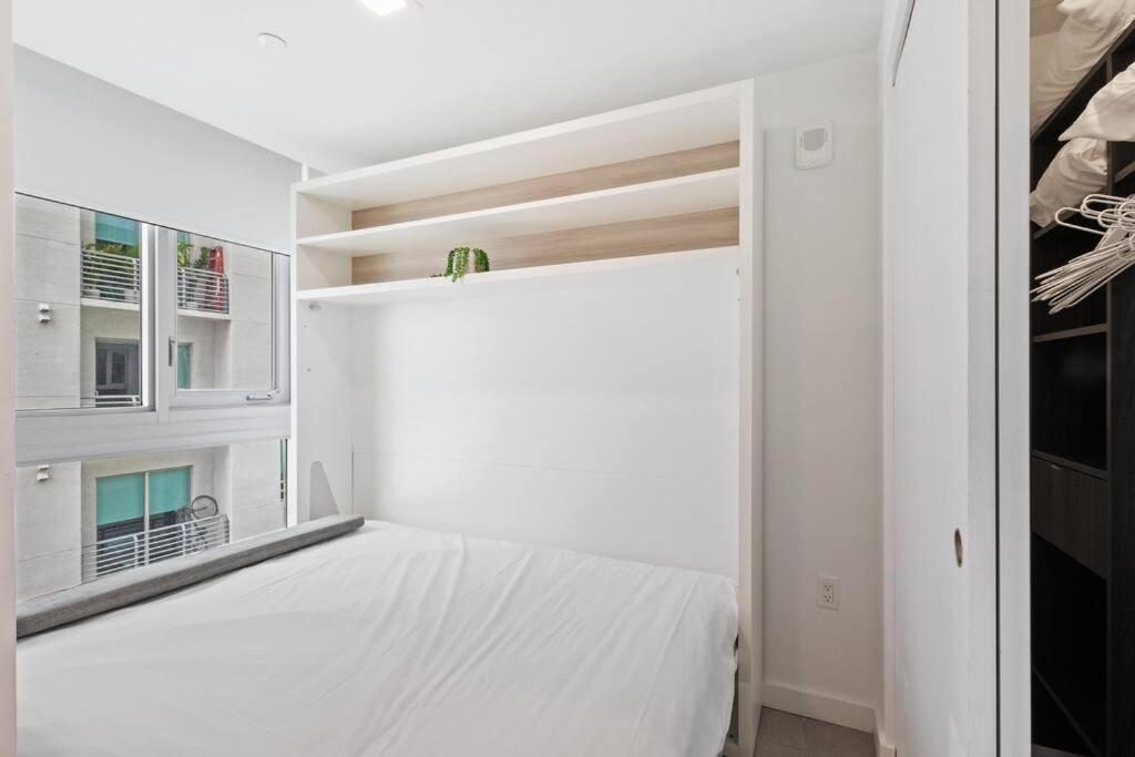 Downtown Miami Yotel 1 Bedroom