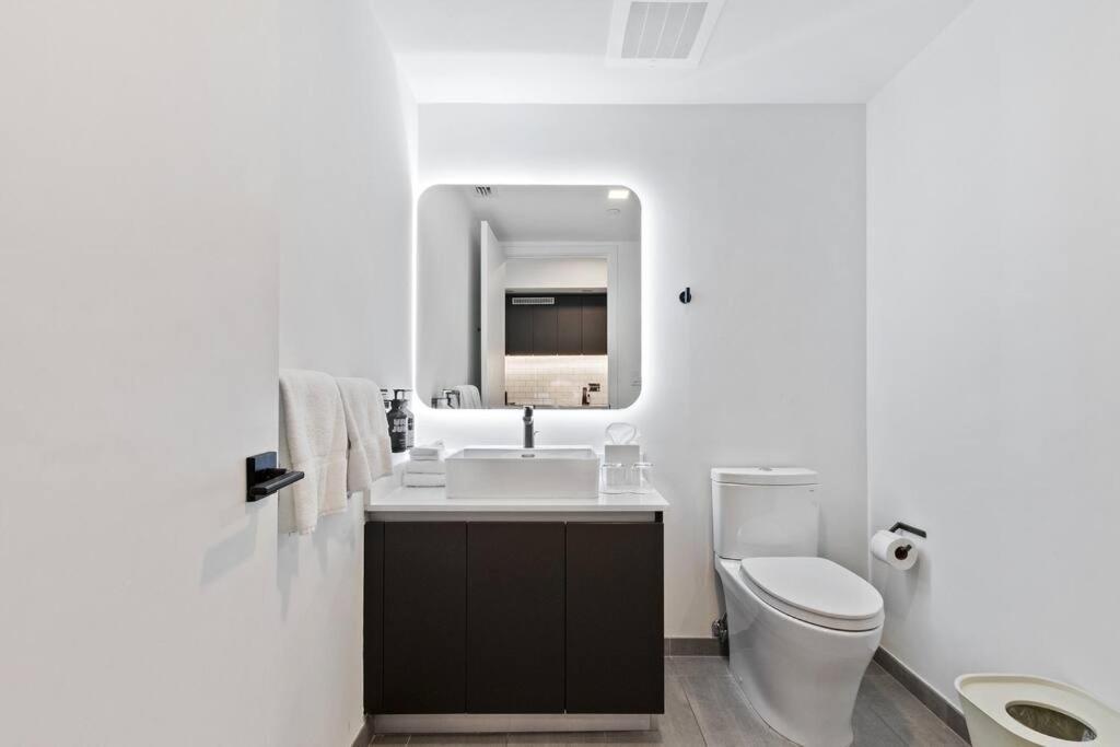 Downtown Miami Yotel 1 Bedroom