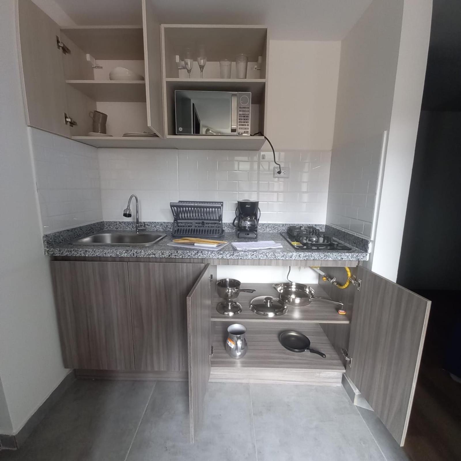 Apartahotel Retiro79