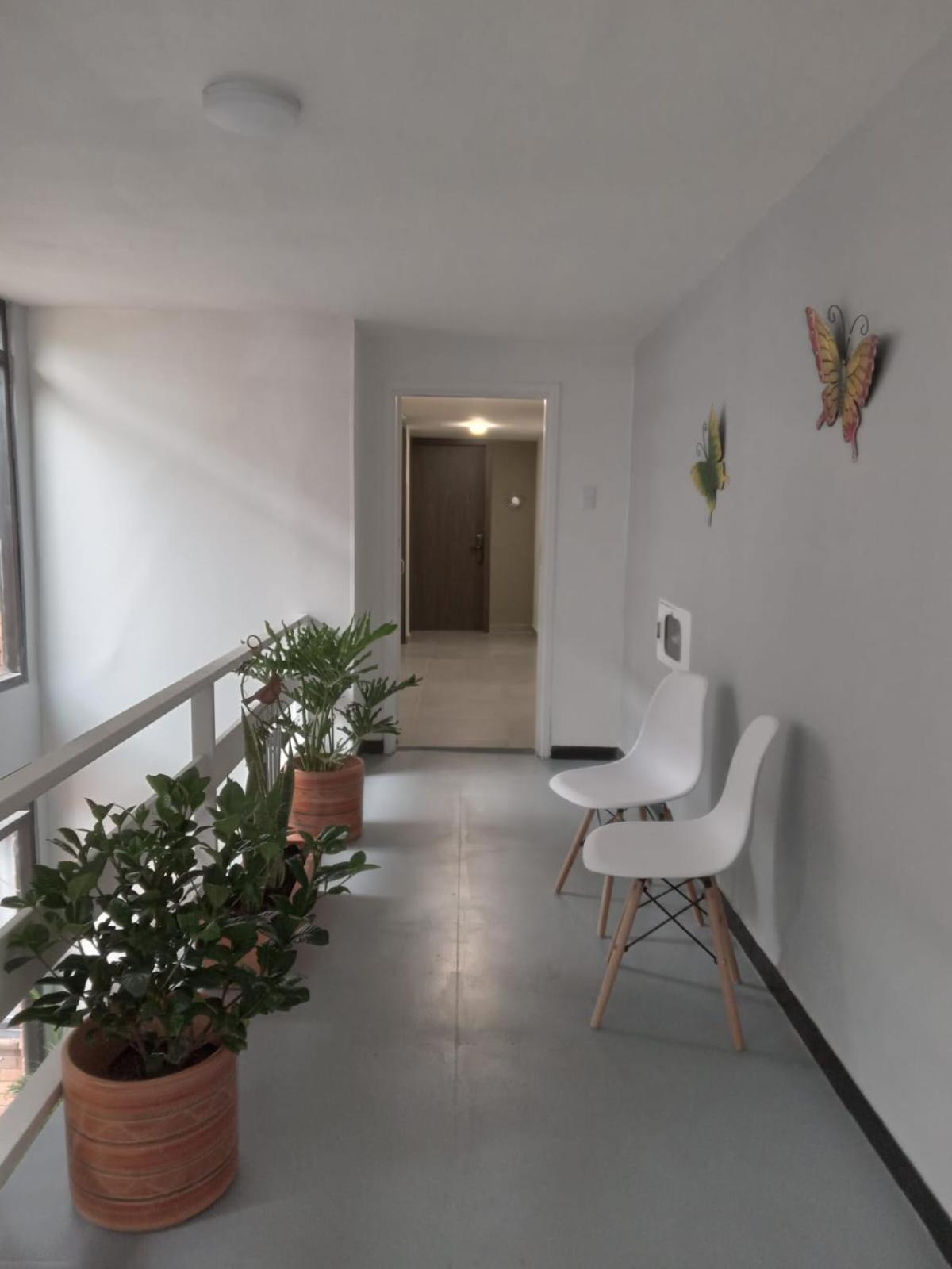 Apartahotel Retiro79