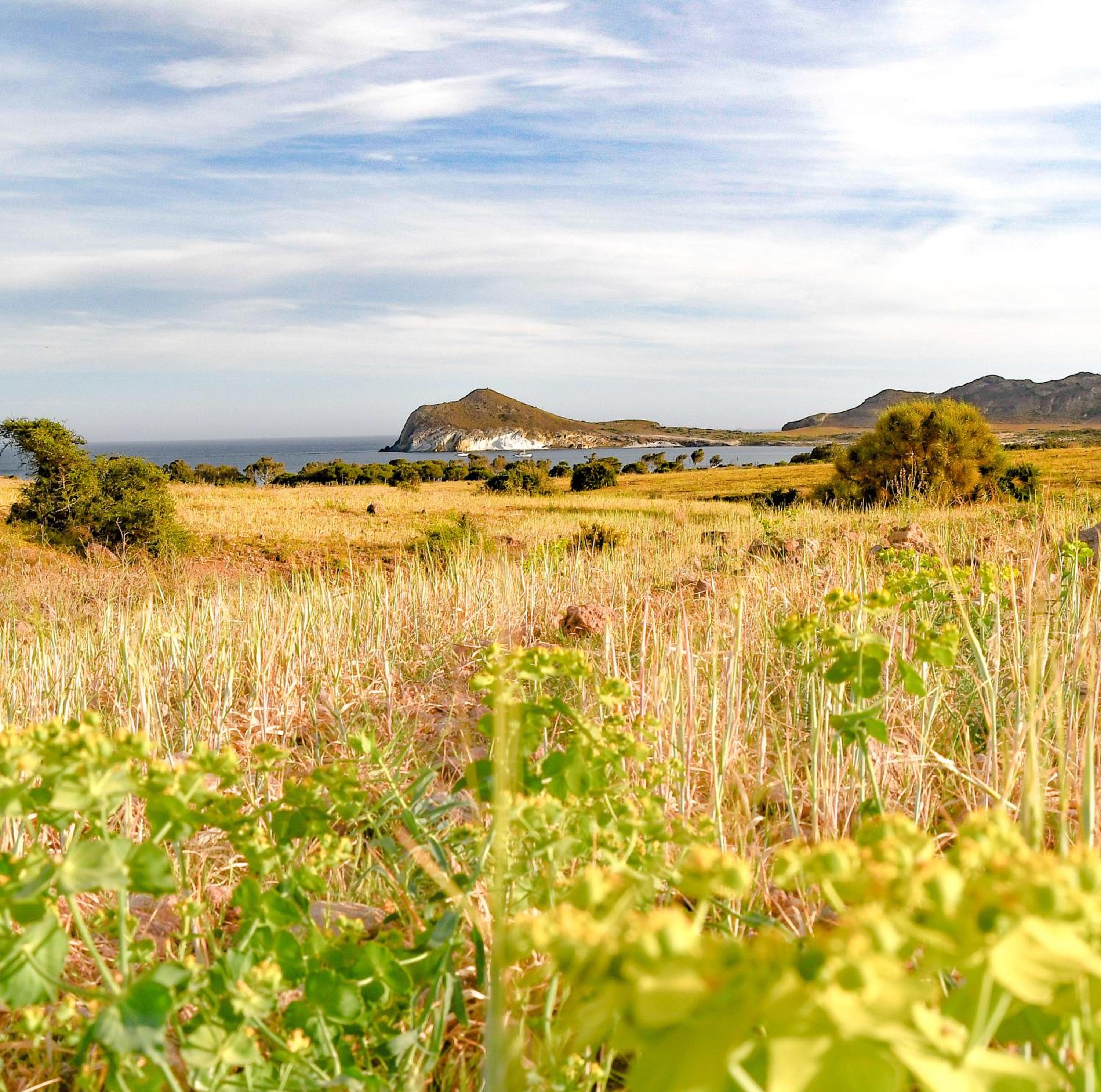 Carboneras, maravillate de su paraiso natural