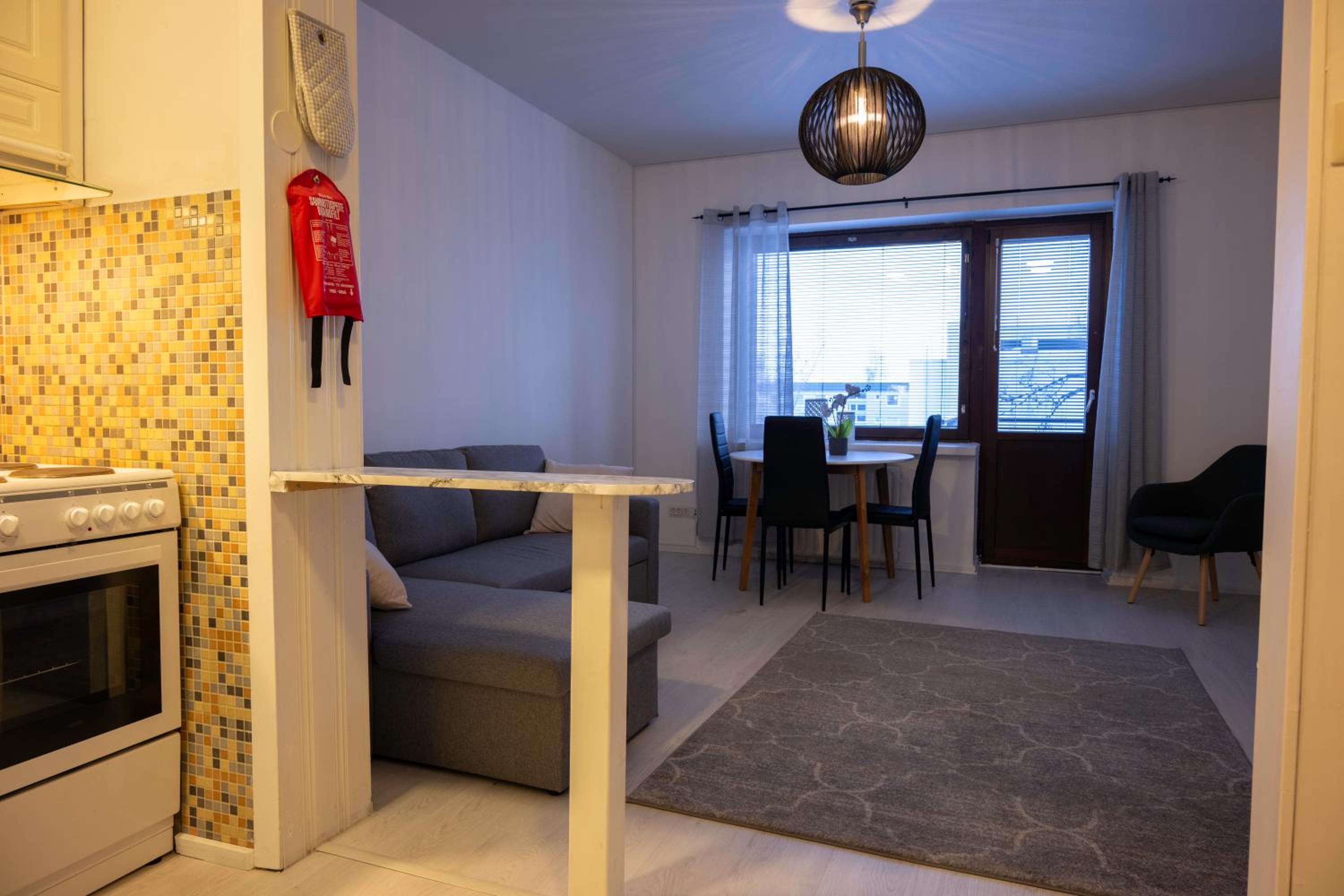 Cozy Apartment by the Sea 2 Rooms Free private parking view 3