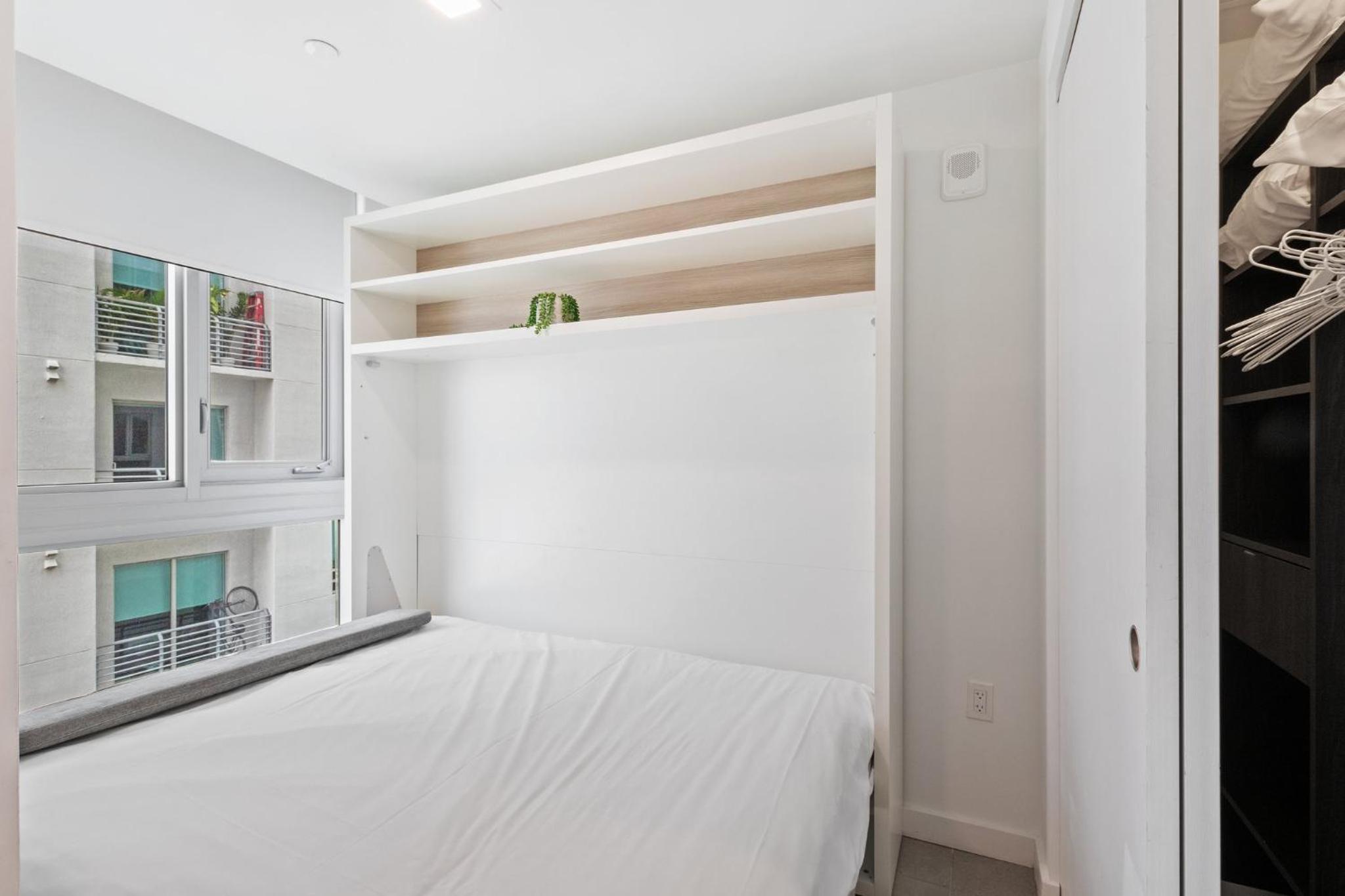 Downtown Miami Yotel 1 Bedroom