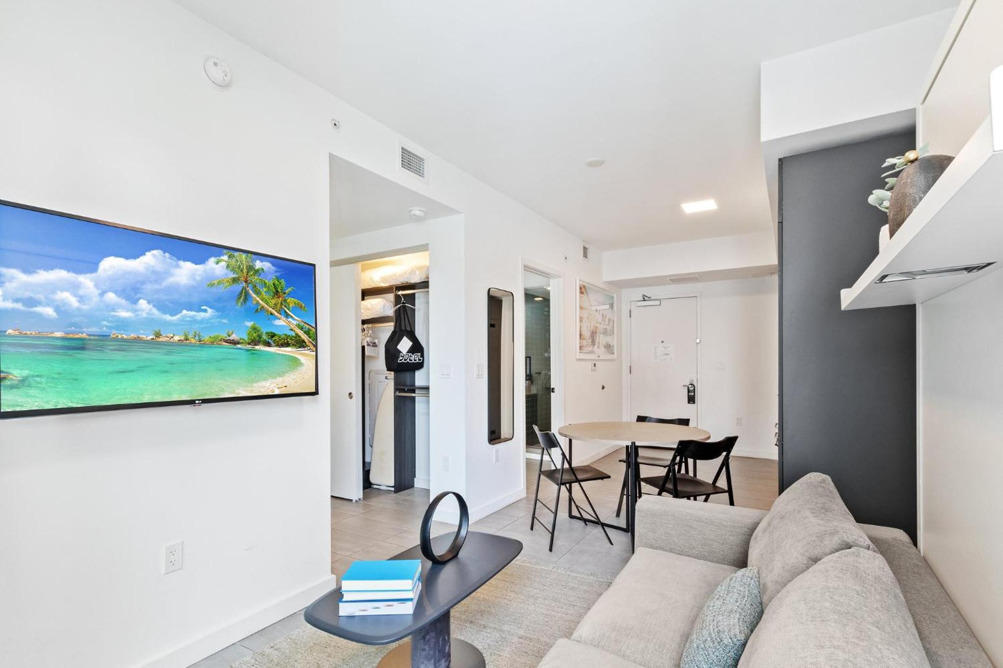 Downtown Miami Yotel 1 Bedroom