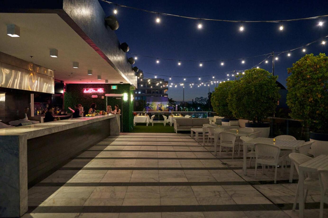 Gale South Beach, Curio Collection By Hilton