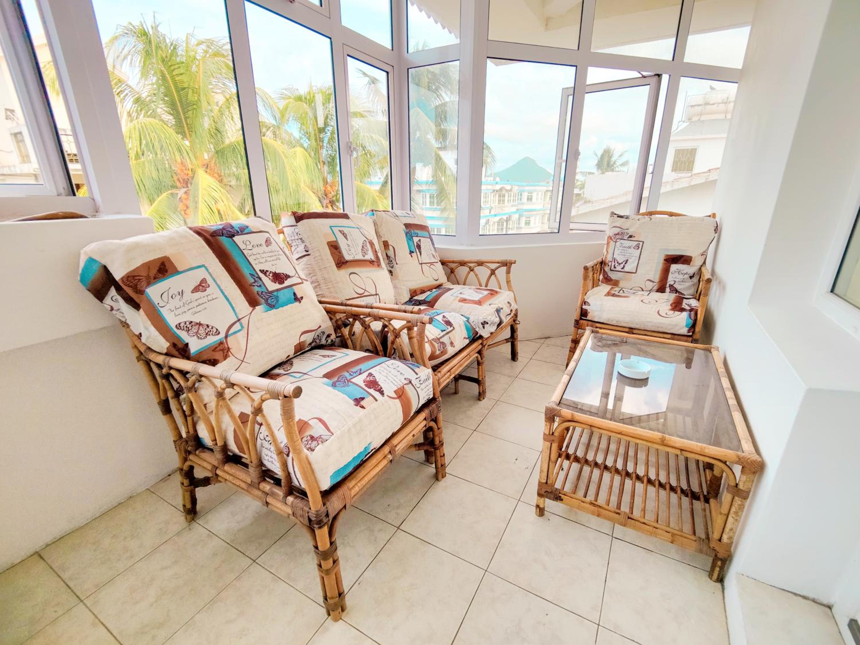 Fibonacci Beachfront Apartment